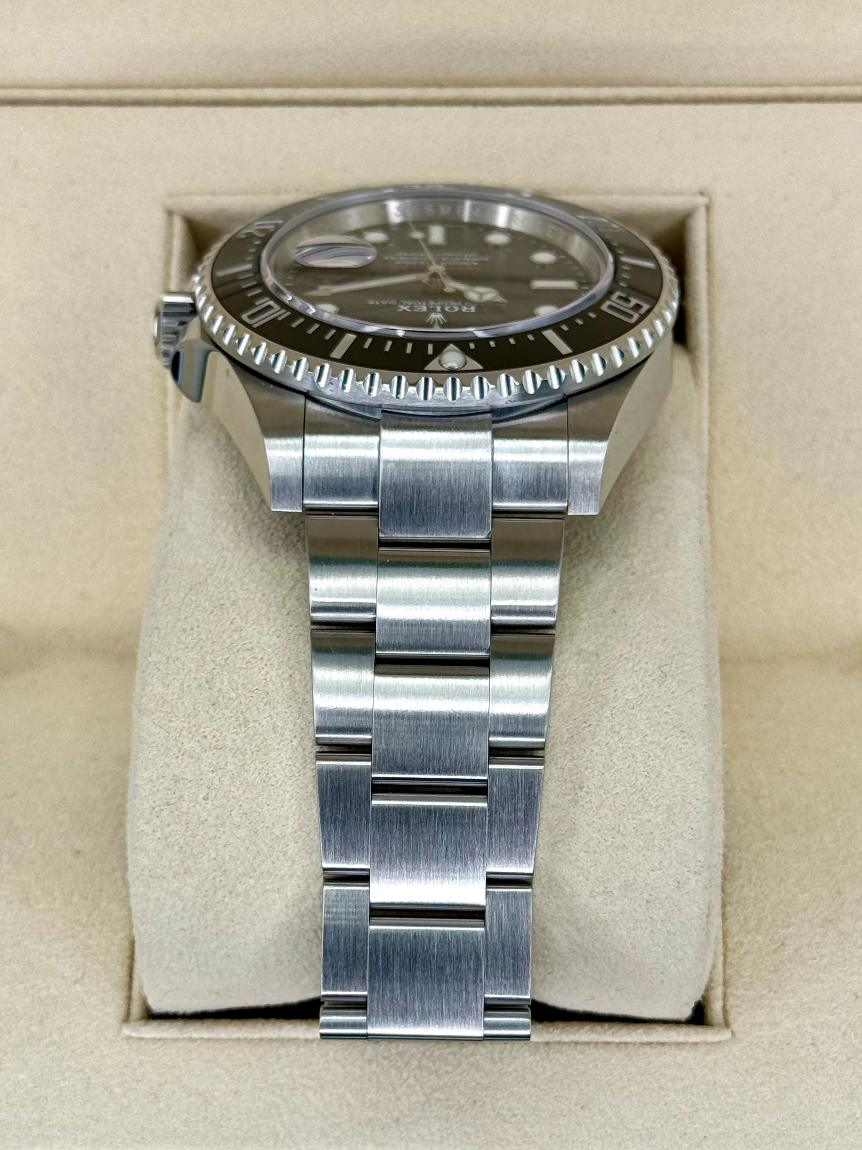 2019 Rolex Sea-Dweller 43mm 126600 Black Dial - Image 4