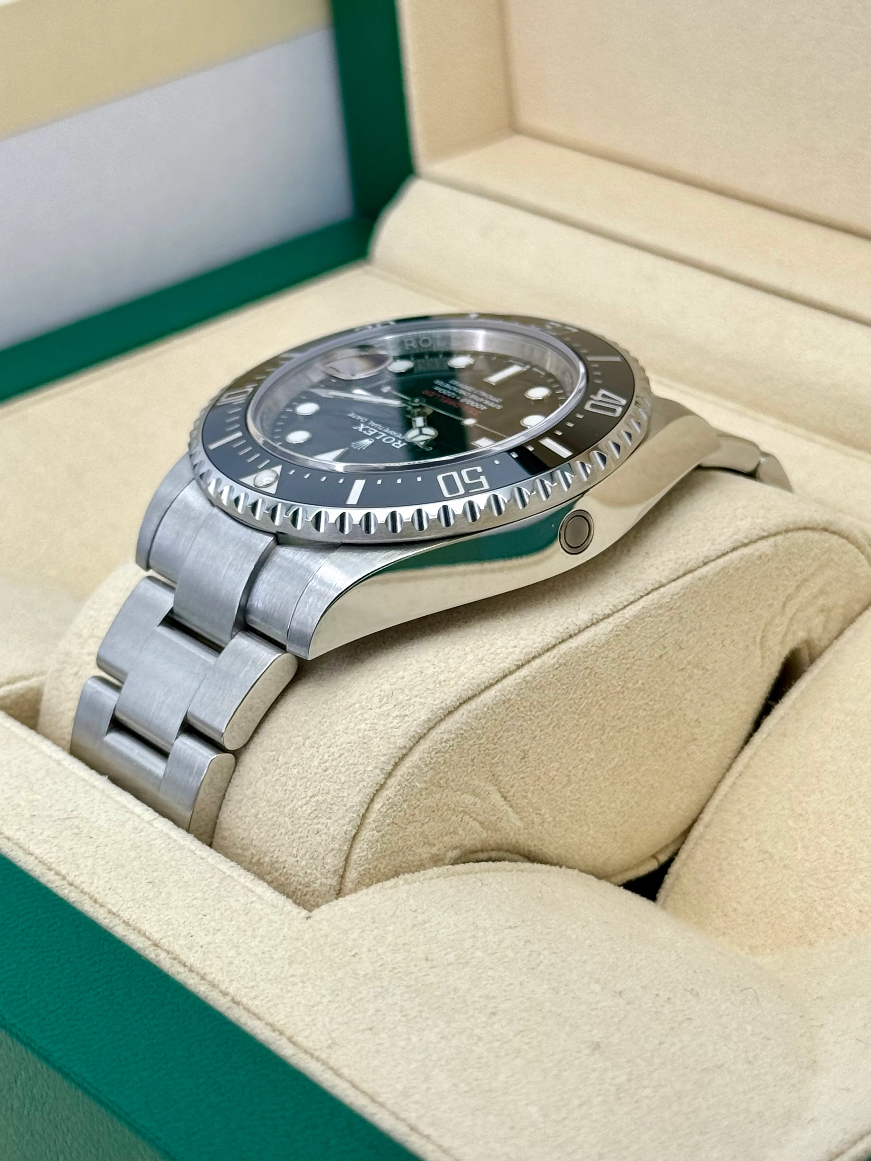 2019 Rolex Sea-Dweller 43mm 126600 Black Dial - Image 7