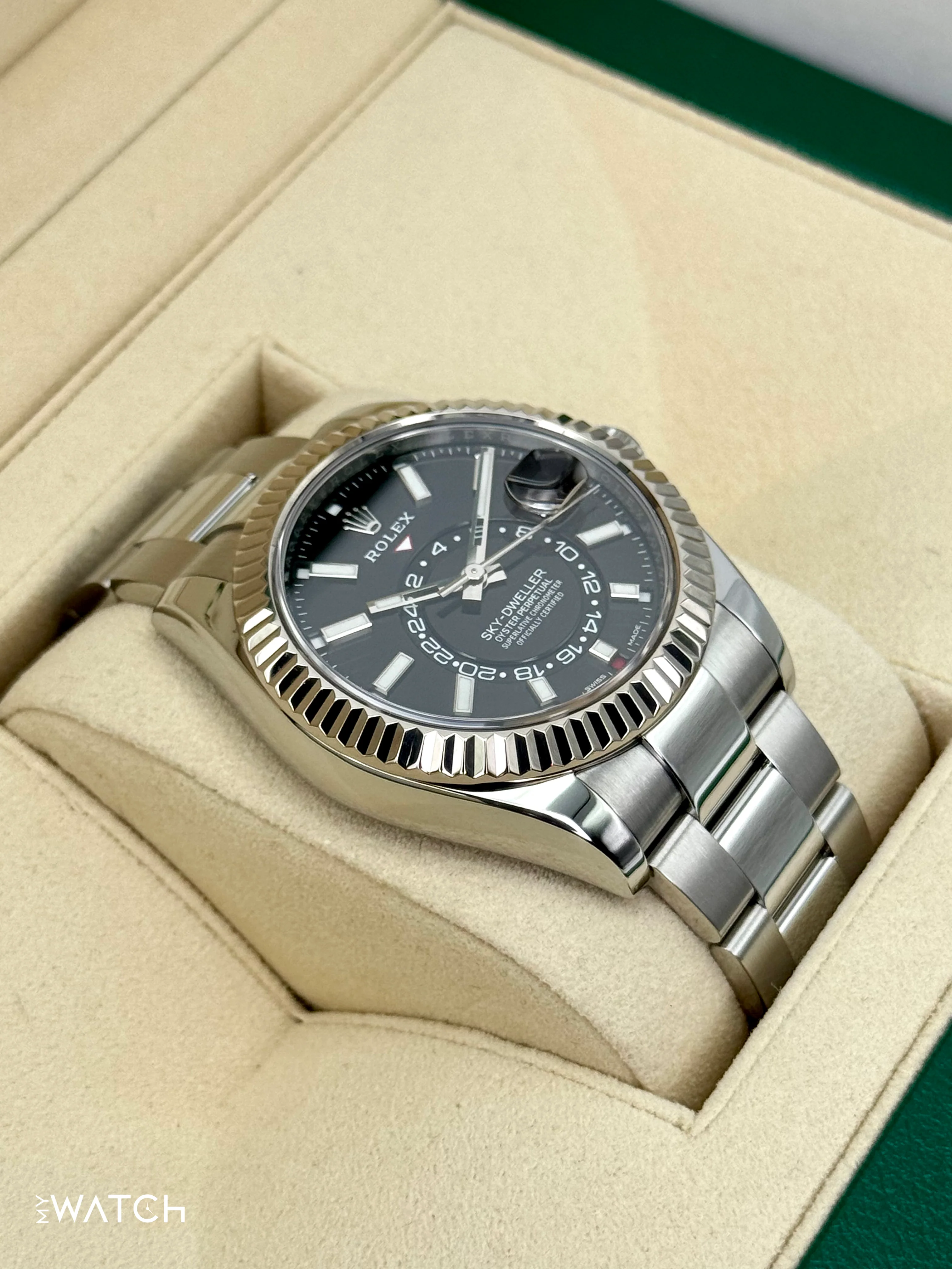 2019 Rolex Sky-Dweller 42mm 326934 Oyster Black Dial - Image 5