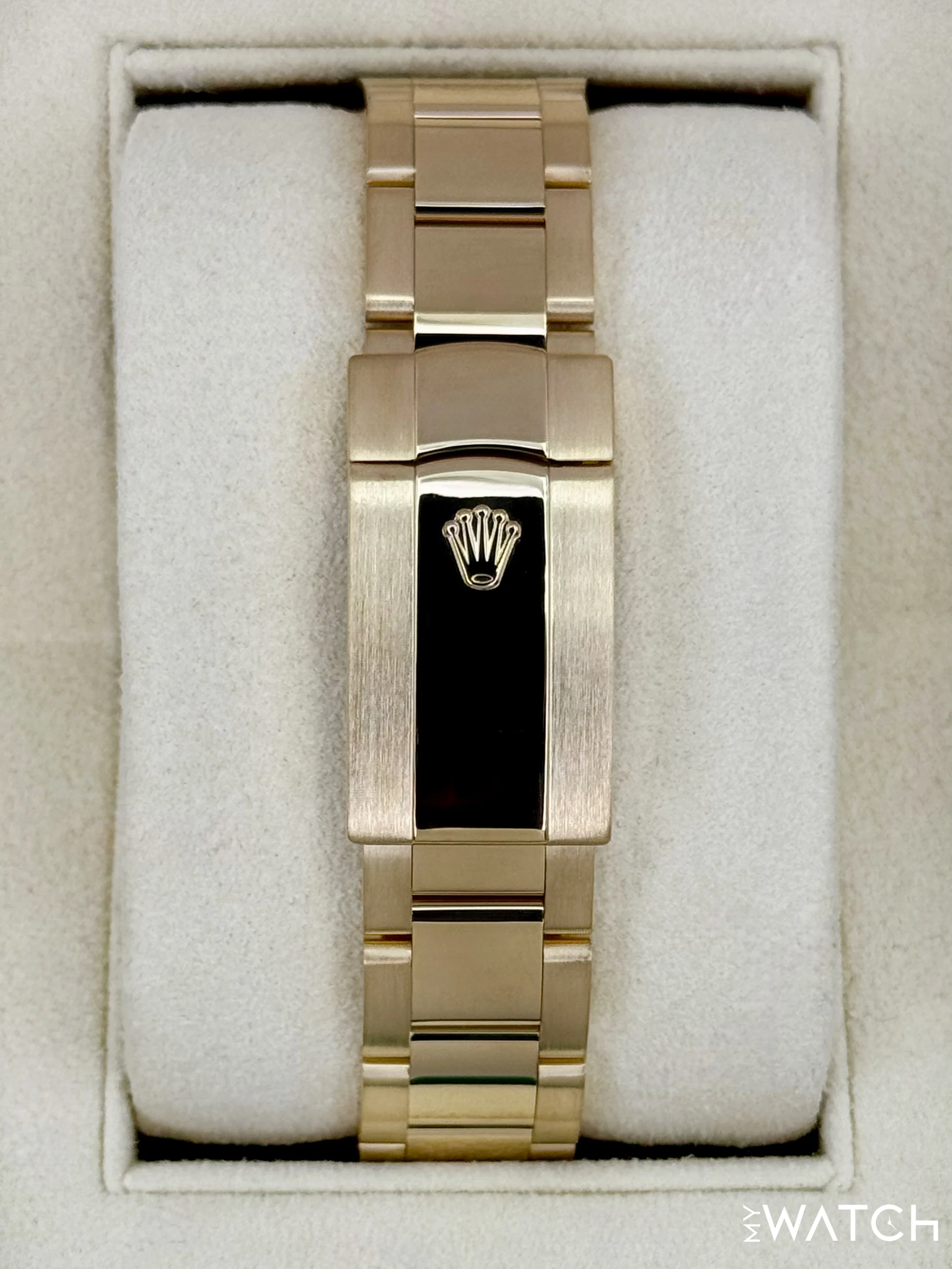 2019 Rolex Sky-Dweller 42mm 326938 18K Yellow Gold Oyster Black Dial - Image 2