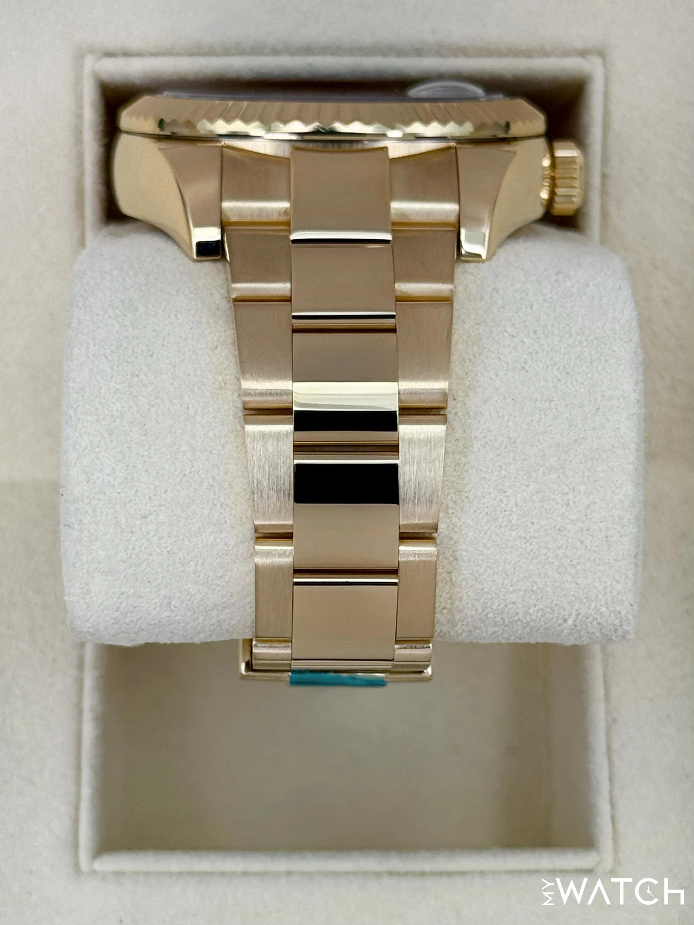 2019 Rolex Sky-Dweller 42mm 326938 18K Yellow Gold Oyster Black Dial - Image 3