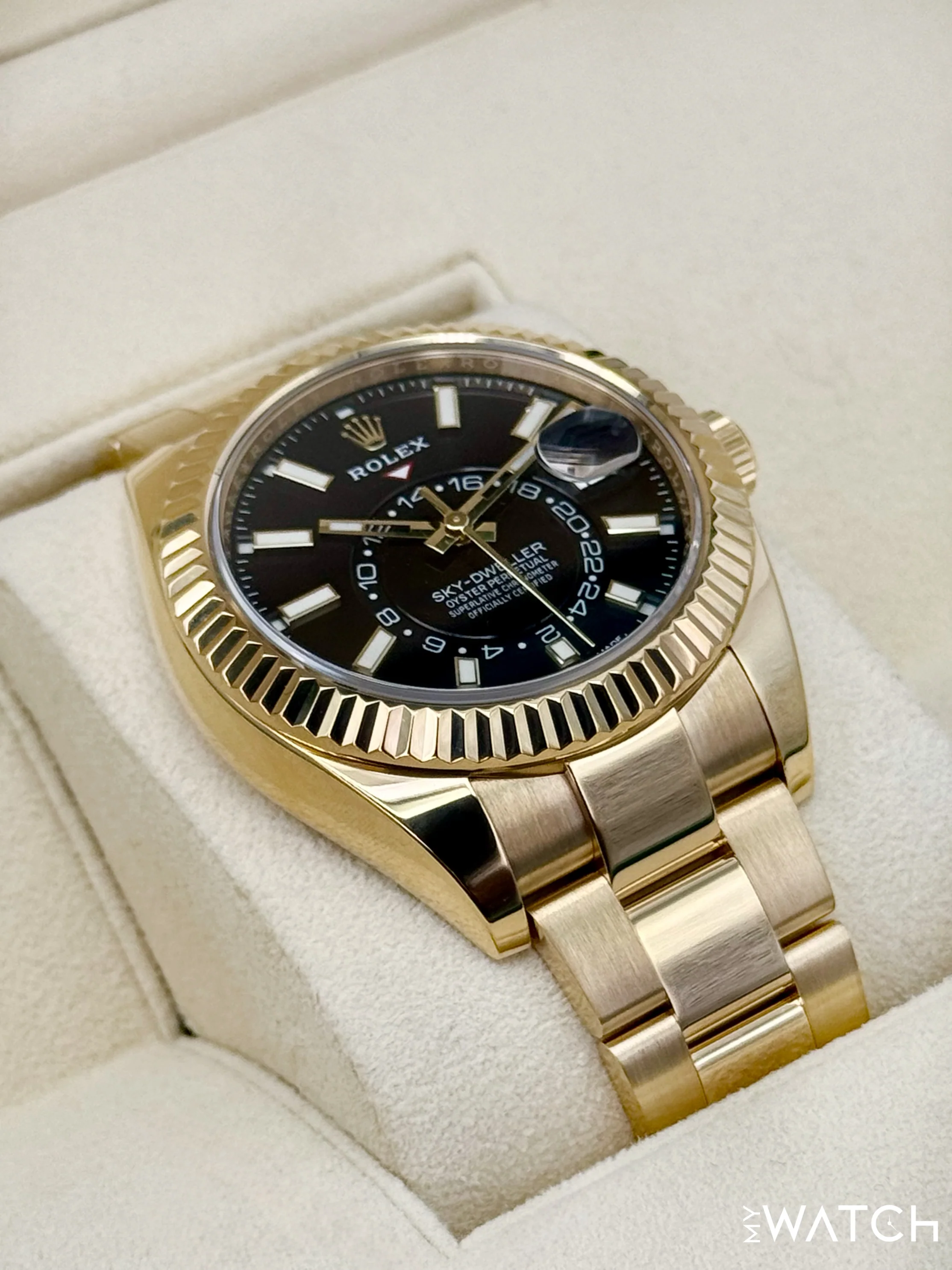 2019 Rolex Sky-Dweller 42mm 326938 18K Yellow Gold Oyster Black Dial - Image 6
