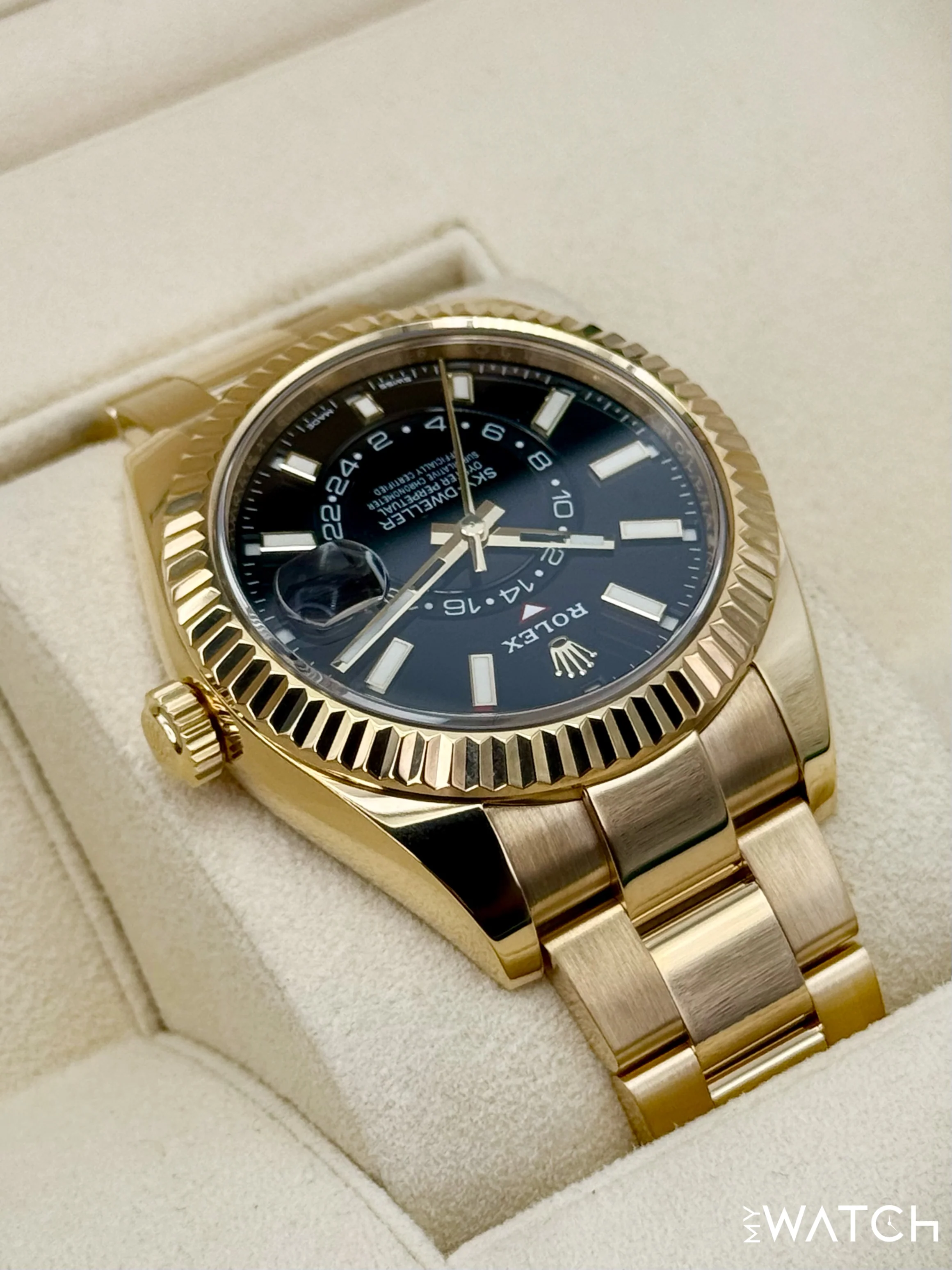 2019 Rolex Sky-Dweller 42mm 326938 18K Yellow Gold Oyster Black Dial - Image 8