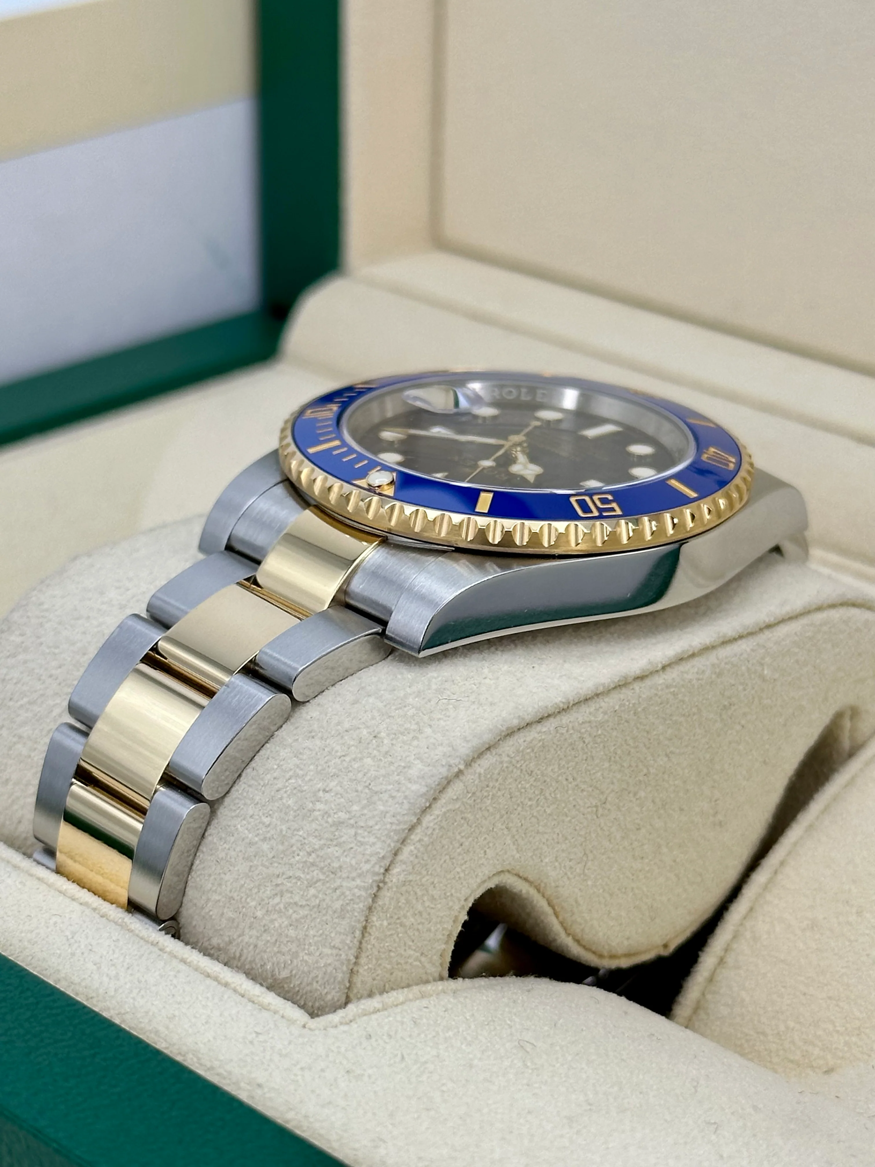 2019 Rolex Submariner "Bluesy" 40mm 116613LB Two-Tone Blue Dial - Image 7