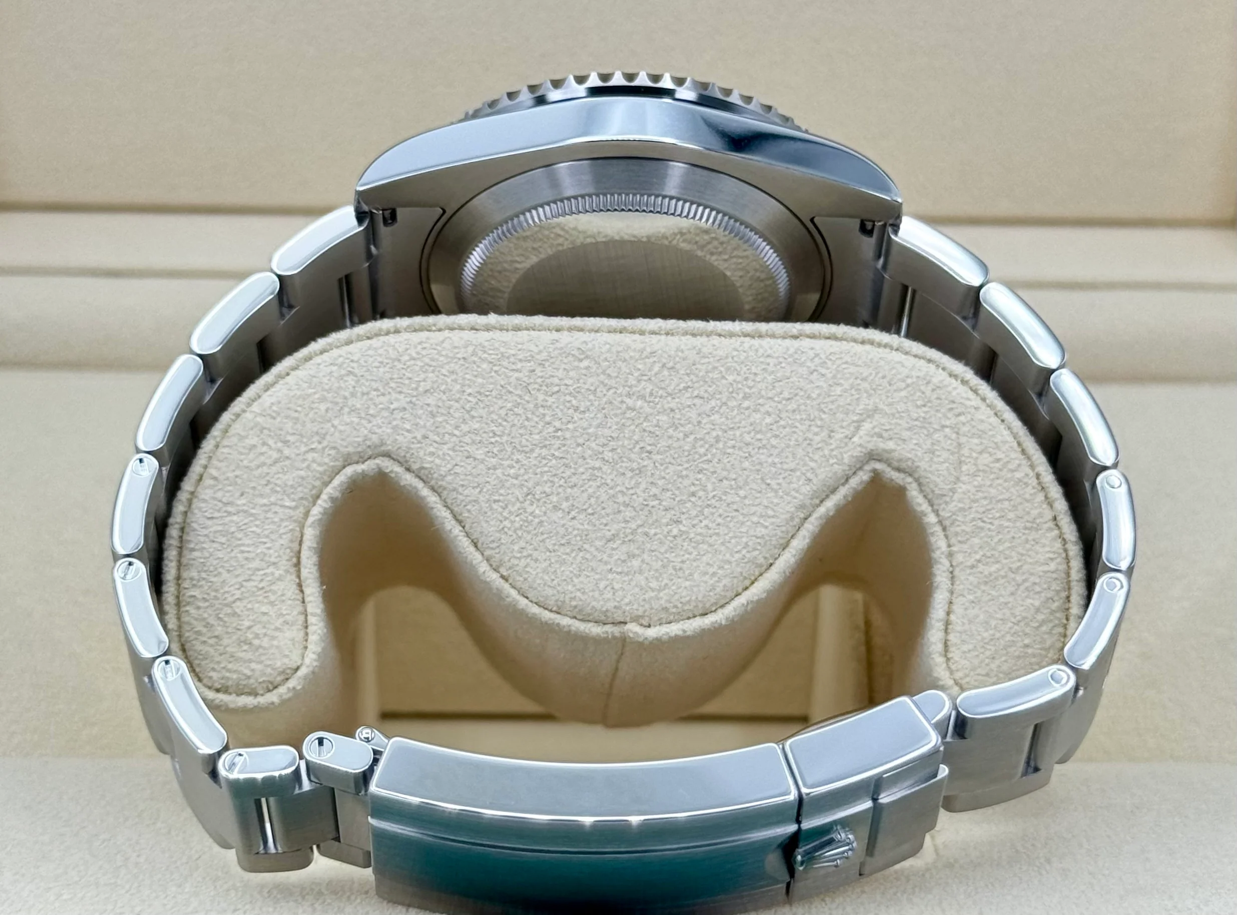 2019 Rolex Submariner "Hulk" 40mm 116610LV Green Dial - Image 10