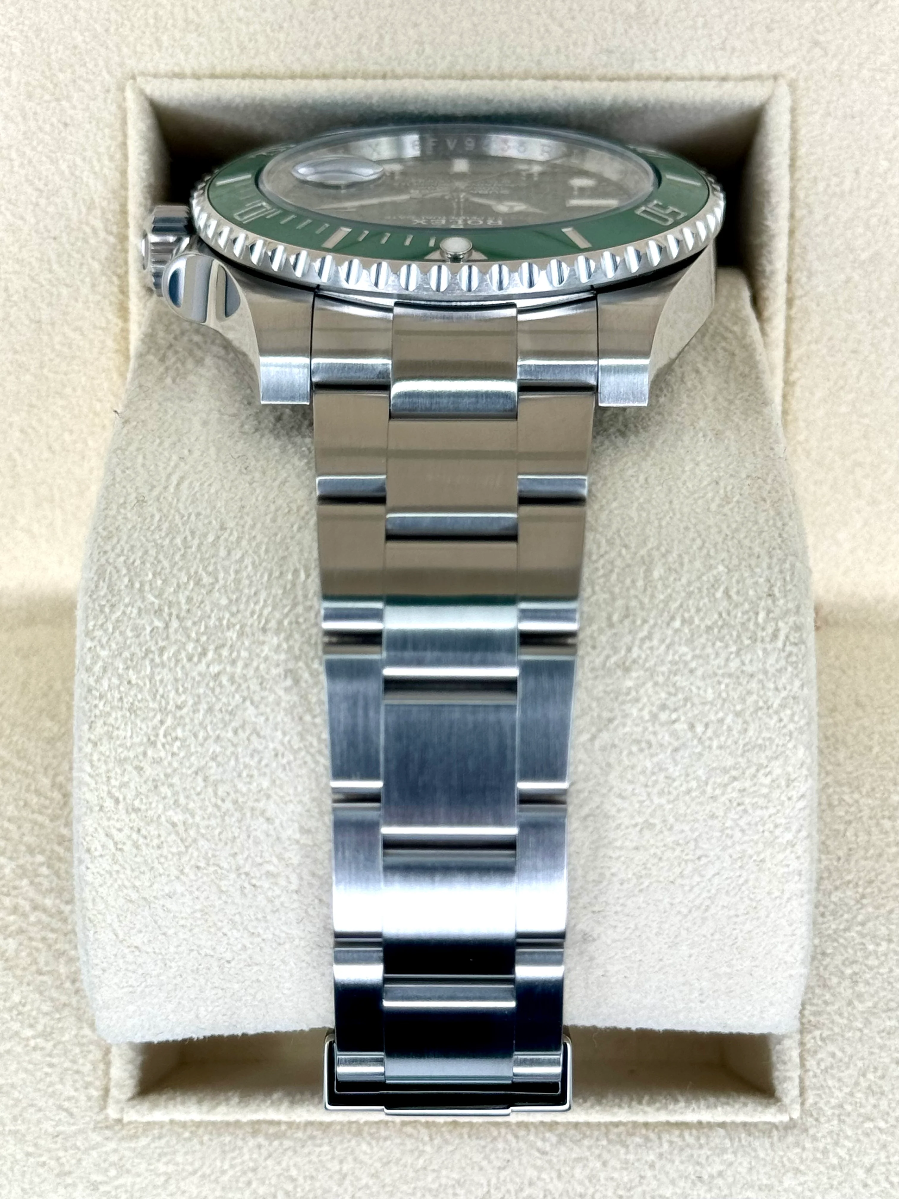 2019 Rolex Submariner "Hulk" 40mm 116610LV Green Dial - Image 3
