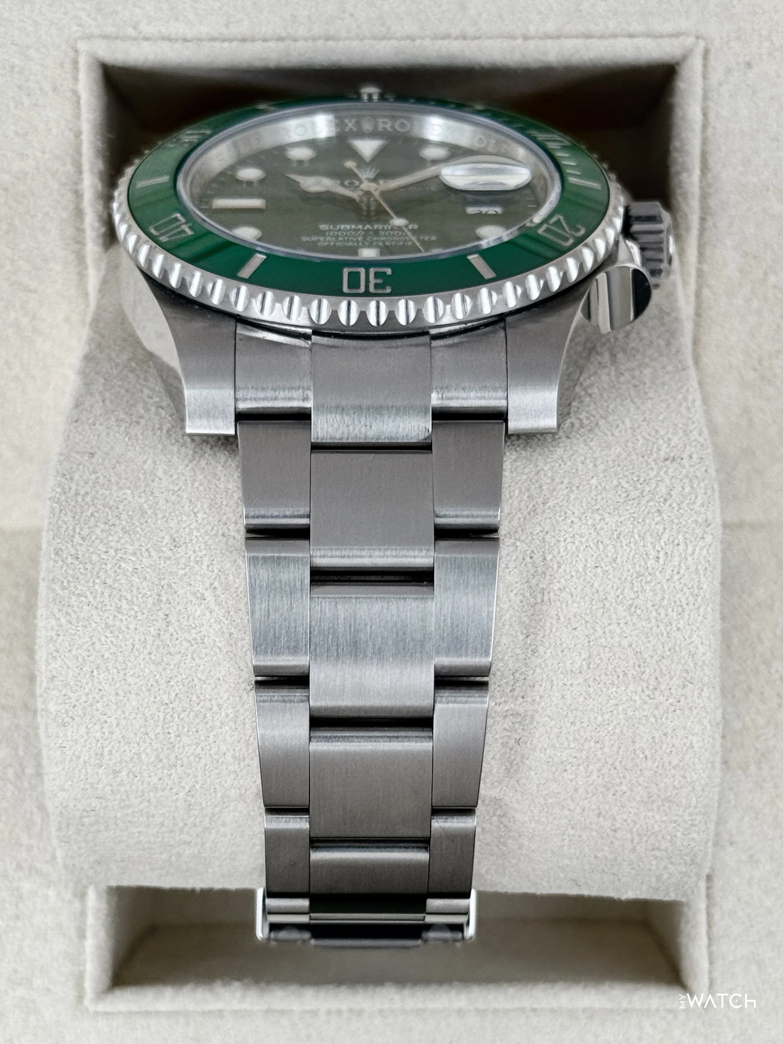 2019 Rolex Submariner “Hulk” 40mm 116610LV Green Dial - Image 3