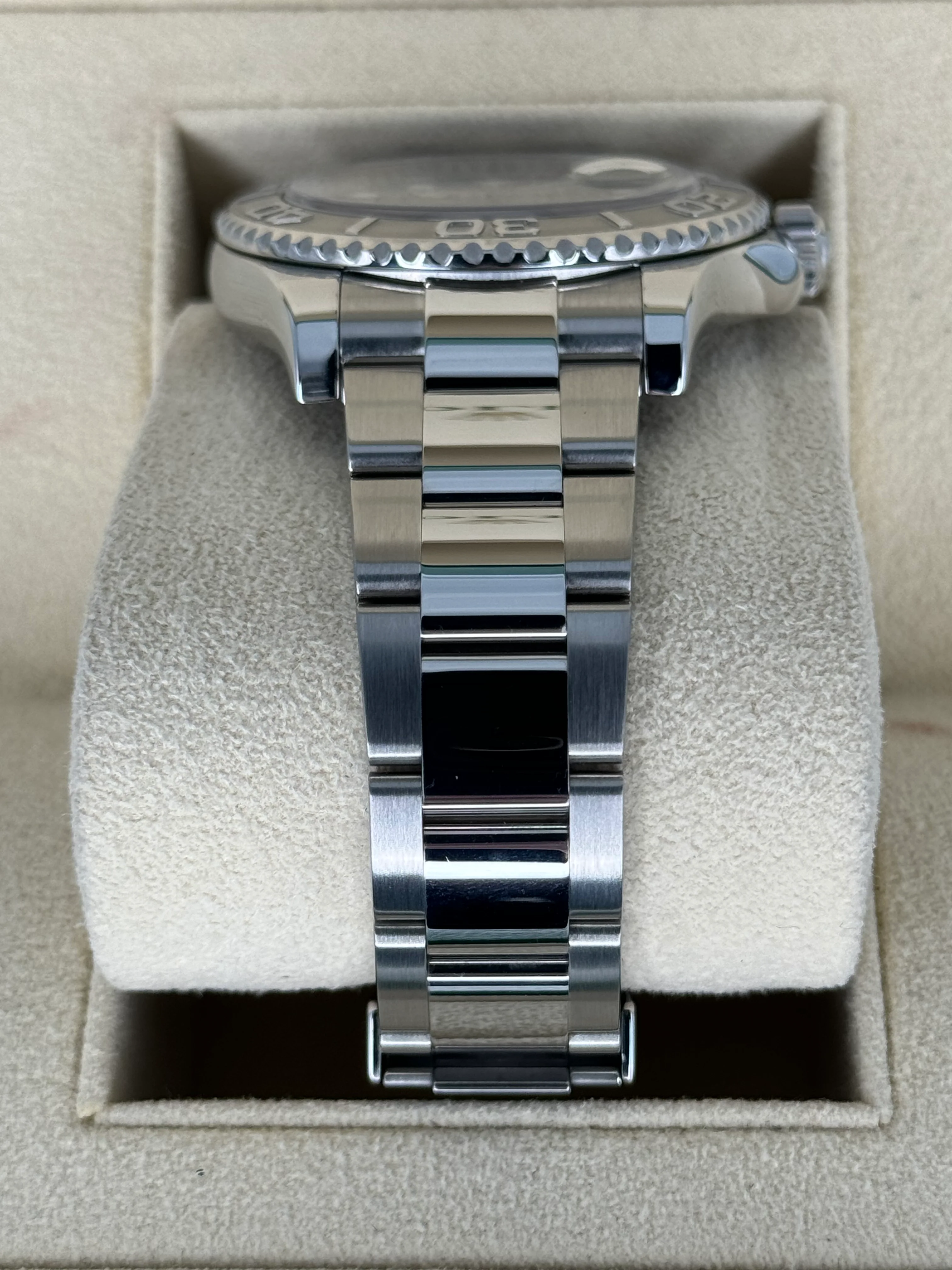 2019 Rolex Yacht-Master 40mm 116622 Stainless Steel Blue Dial - Image 3
