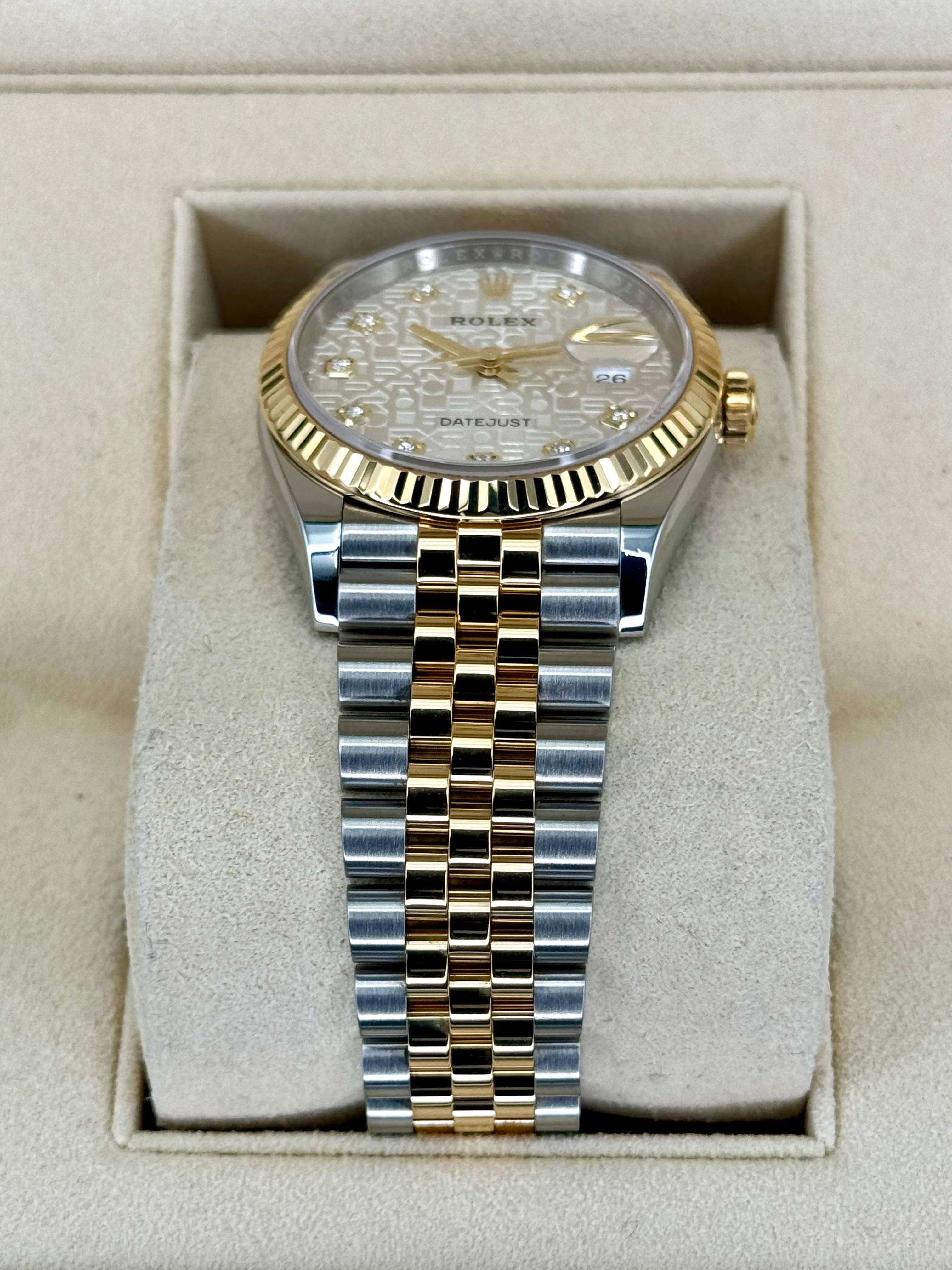 2020 Rolex Datejust 36mm 126233 Two-Tone 10 Diamond Anniversary Dial - Image 3