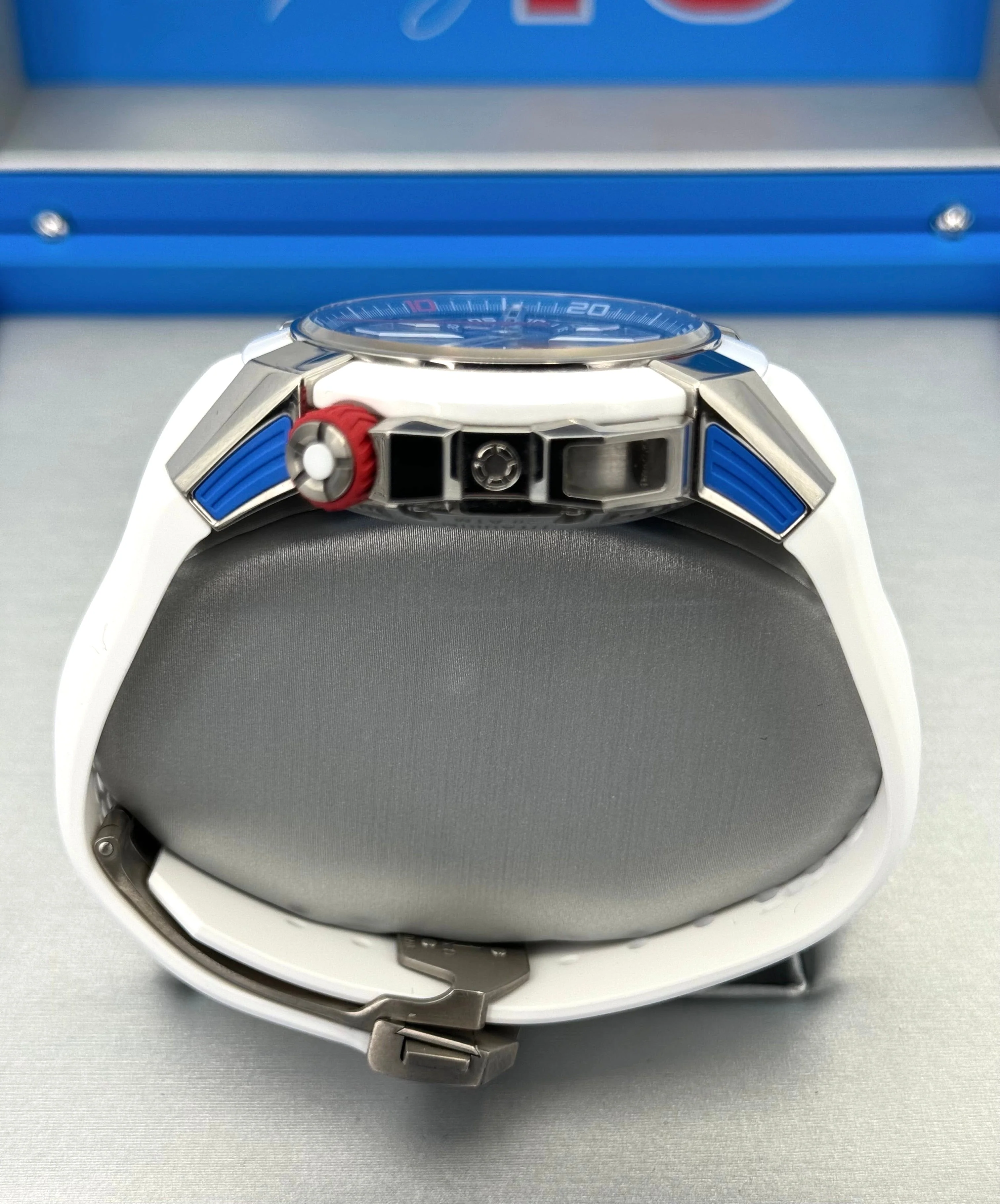 2020 Jacob & Co Epic X Chrono Messi 47mm EC313.20.PE.LL.K Titanium - Image 10
