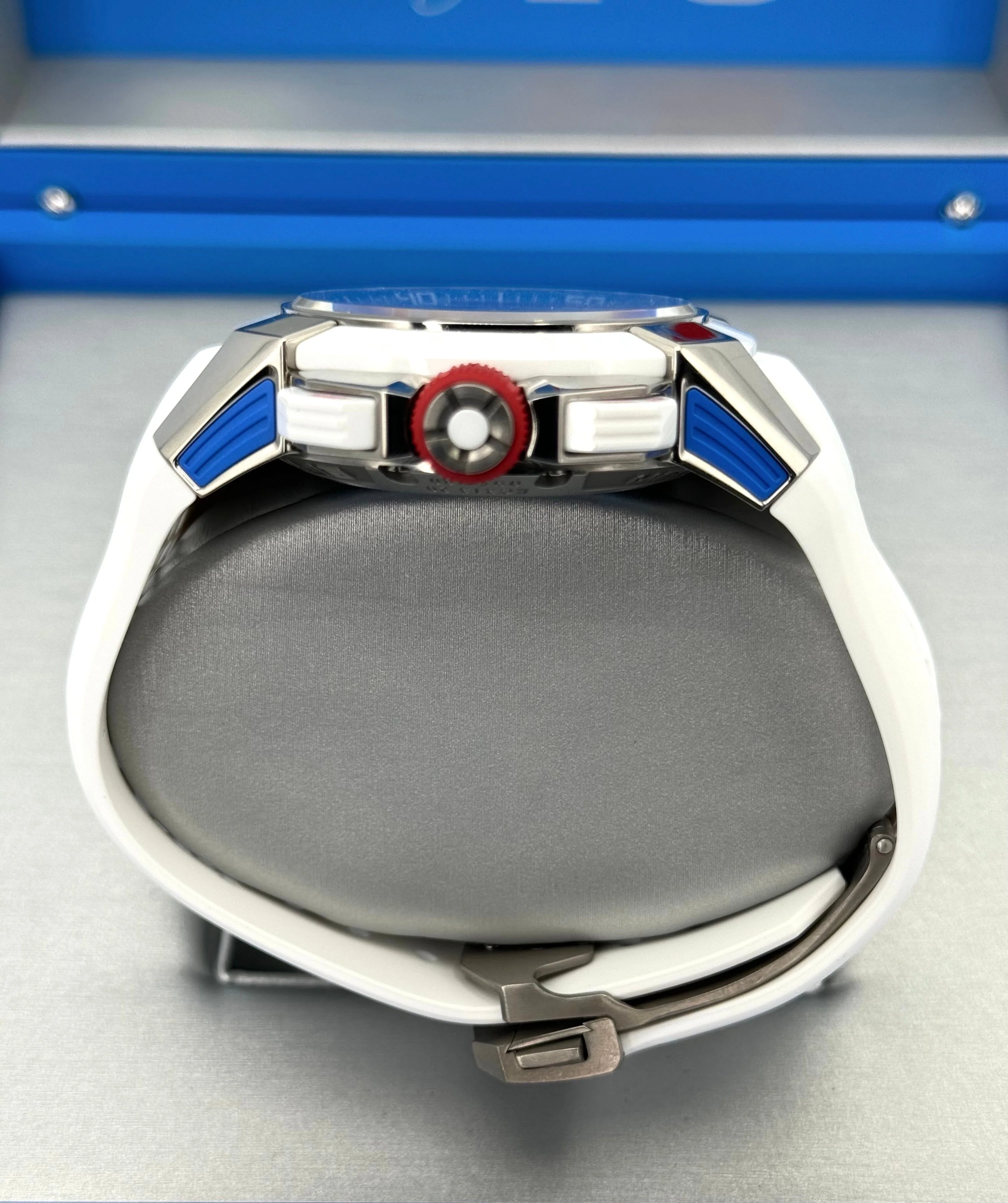 2020 Jacob & Co Epic X Chrono Messi 47mm EC313.20.PE.LL.K Titanium - Image 9