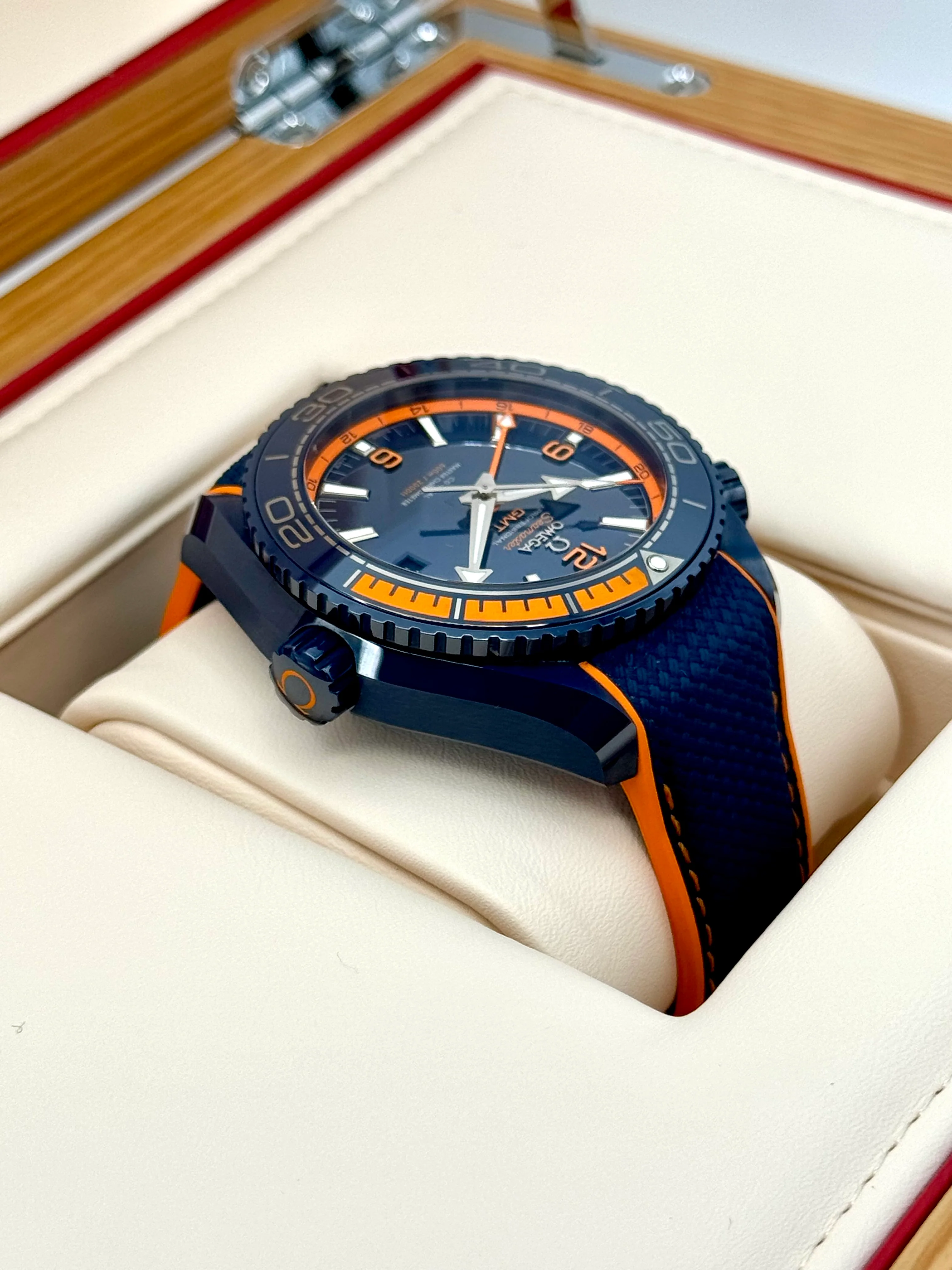 2020 Omega Seamaster Planet Ocean 45.5mm 215.92.46.22.03.001 Blue Dial - Image 8
