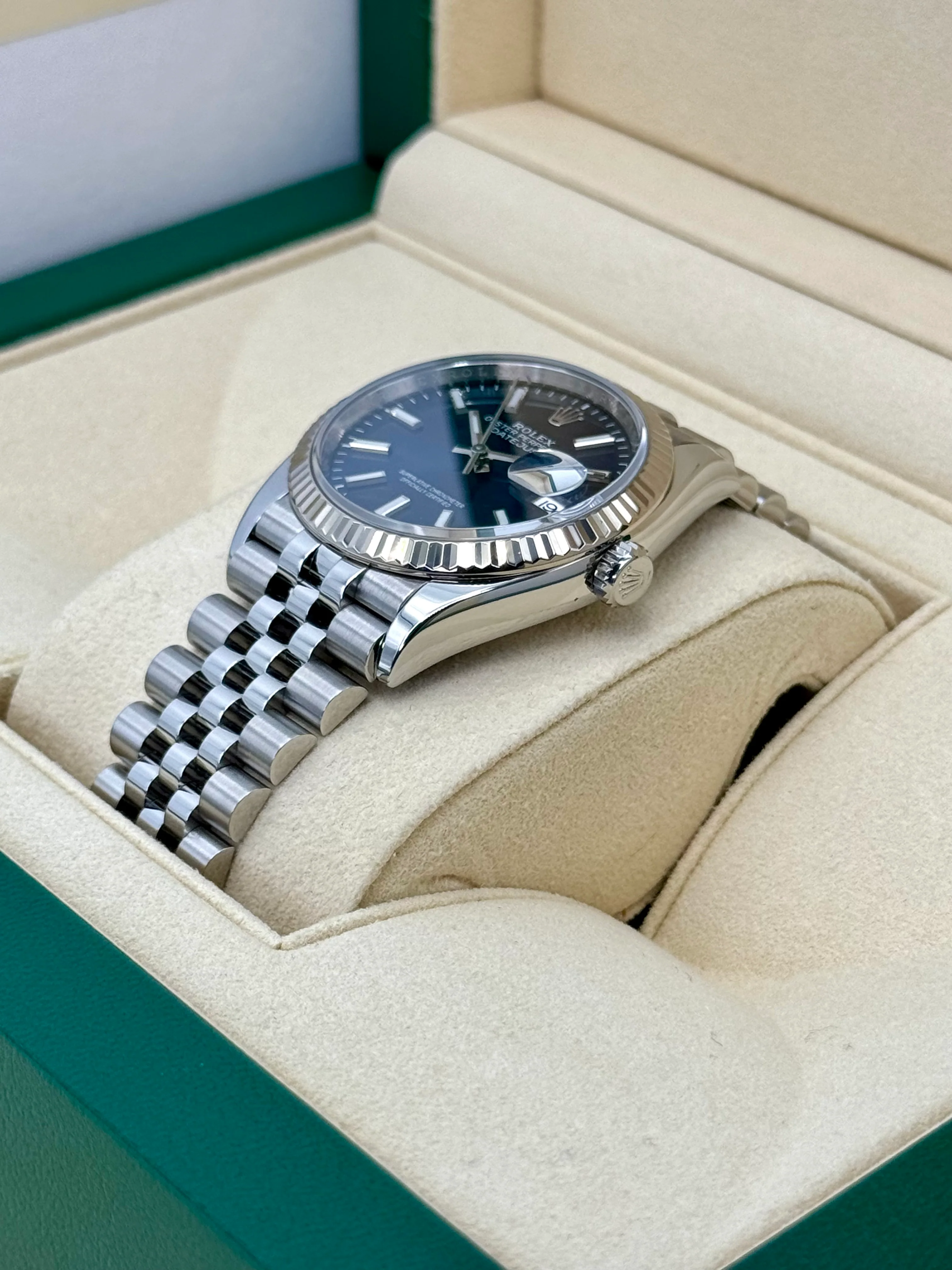 2020 Rolex Datejust 36mm 126234 Stainless Steel Jubilee Blue Dial - Image 5