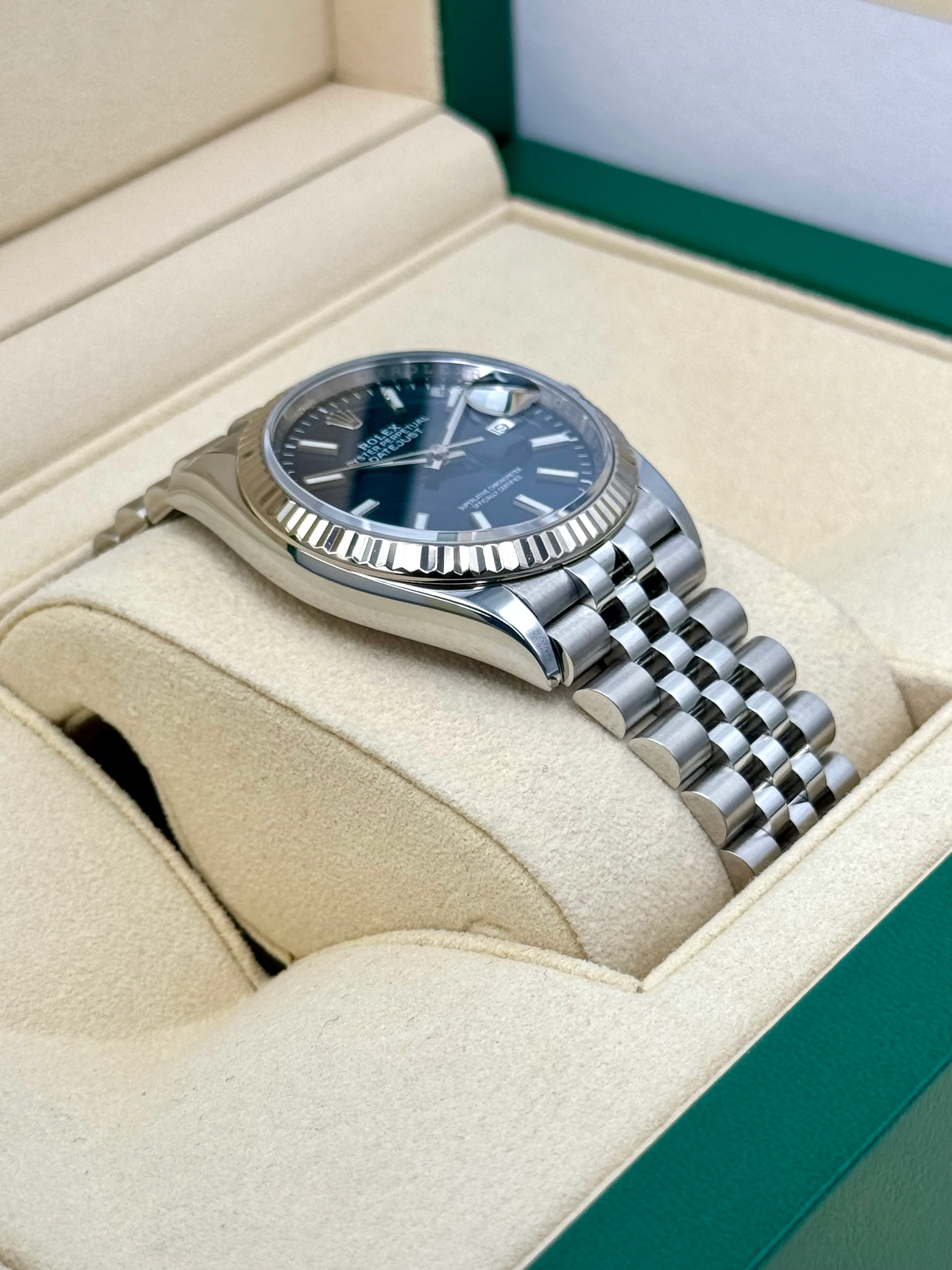 2020 Rolex Datejust 36mm 126234 Stainless Steel Jubilee Blue Dial - Image 6