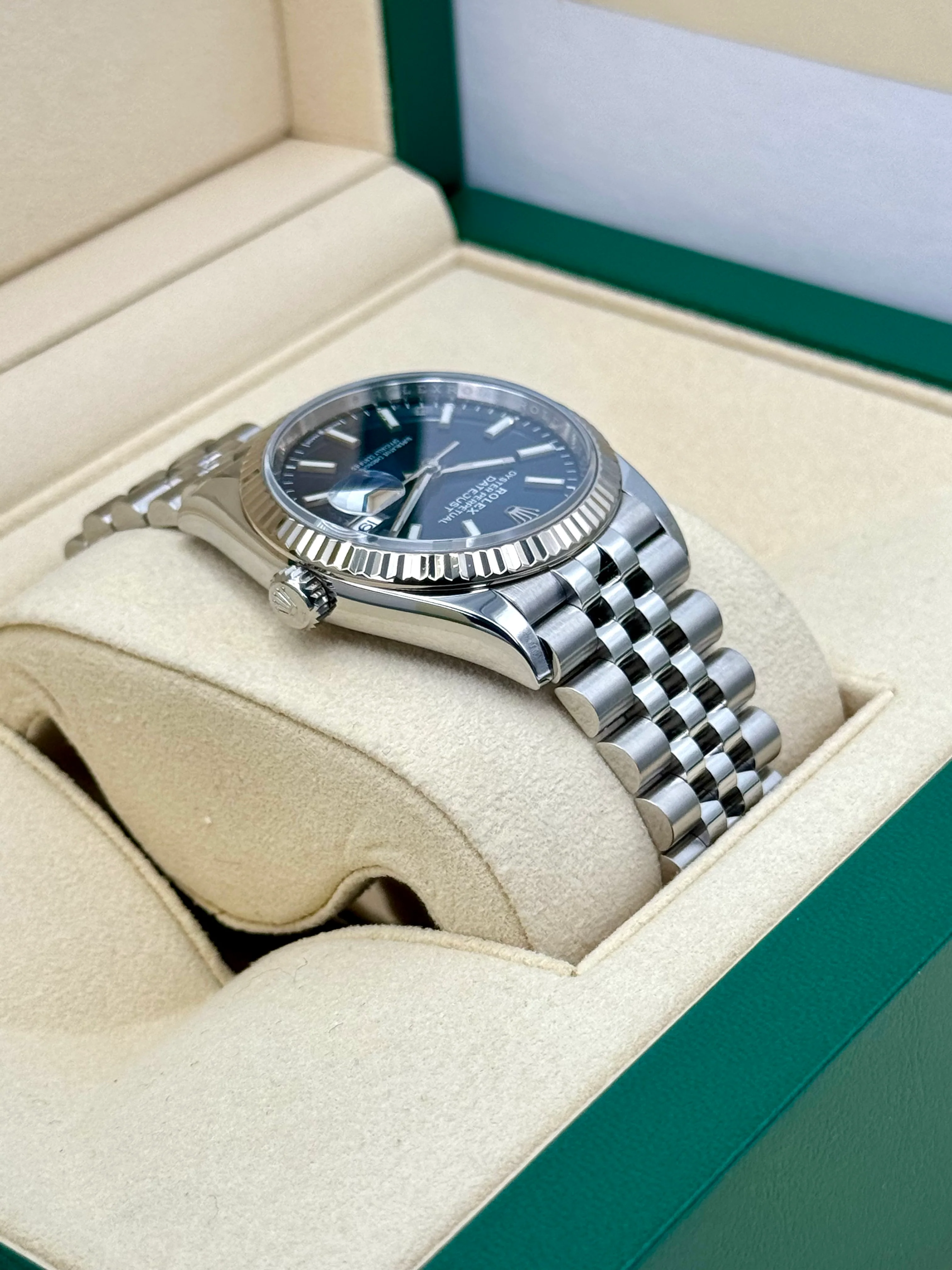 2020 Rolex Datejust 36mm 126234 Stainless Steel Jubilee Blue Dial - Image 8