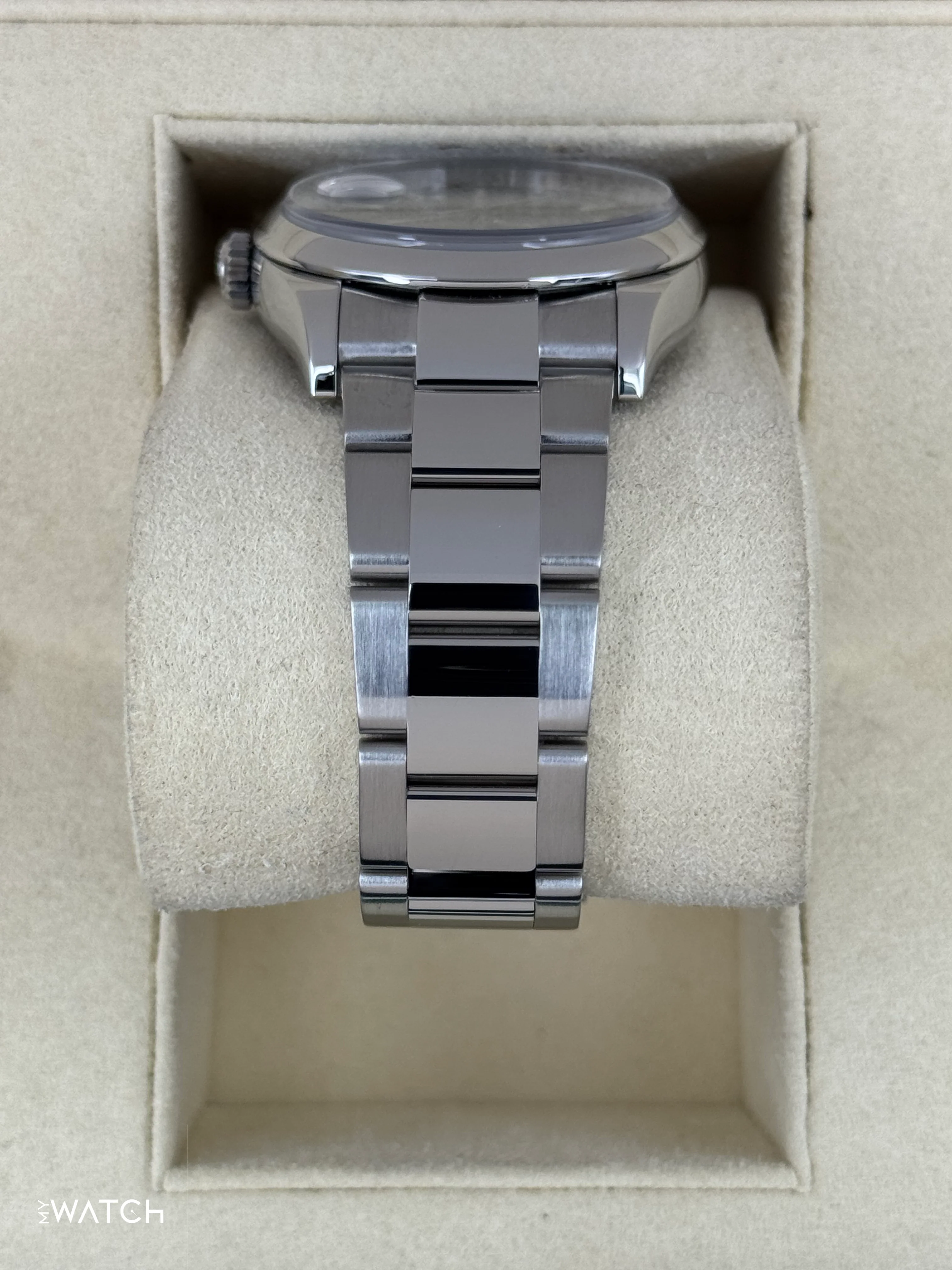 2020 Rolex Datejust 36mm 126200 Stainless Steel Oyster Blue Dial - Image 4