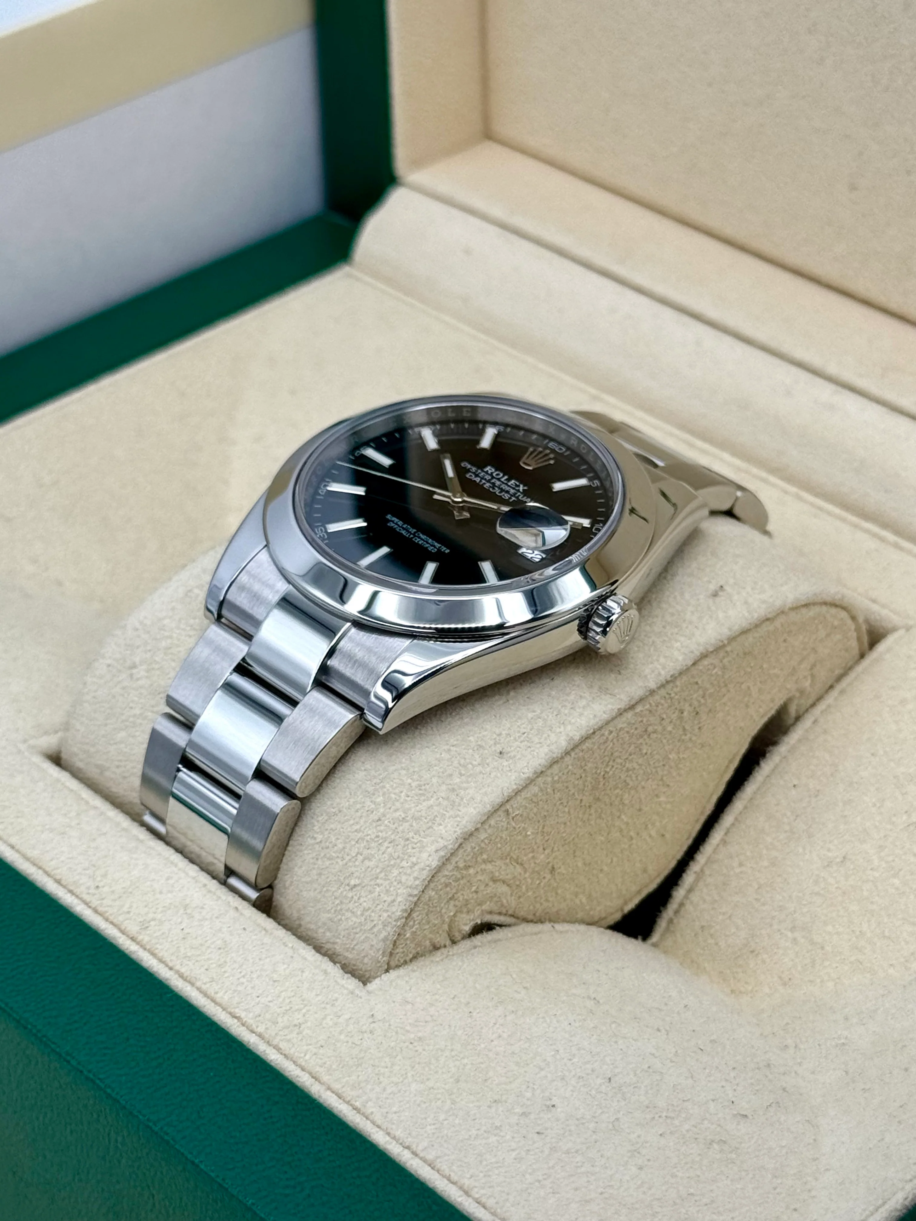 2020 Rolex Datejust 41mm 126300 Stainless Steel Oyster Black Dial - Image 5