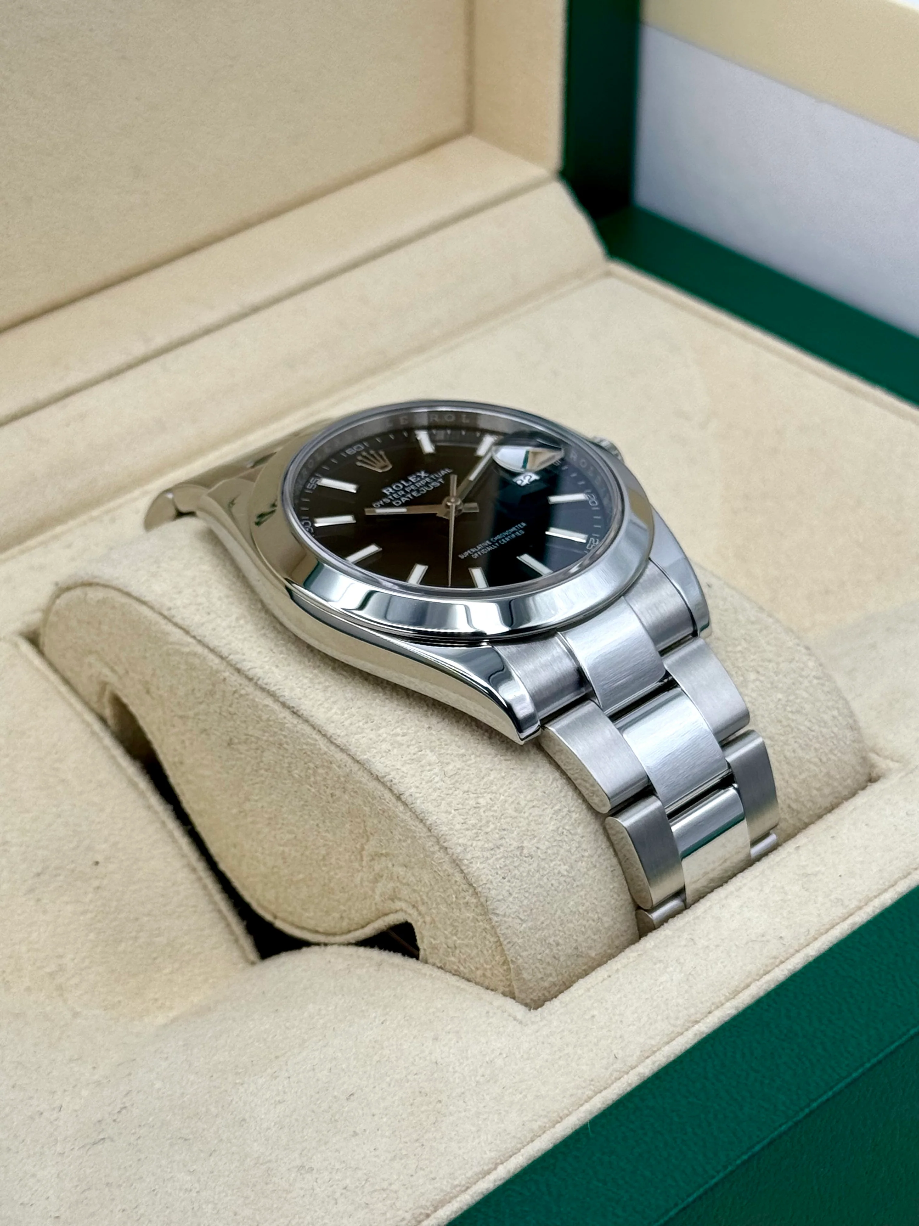 2020 Rolex Datejust 41mm 126300 Stainless Steel Oyster Black Dial - Image 6