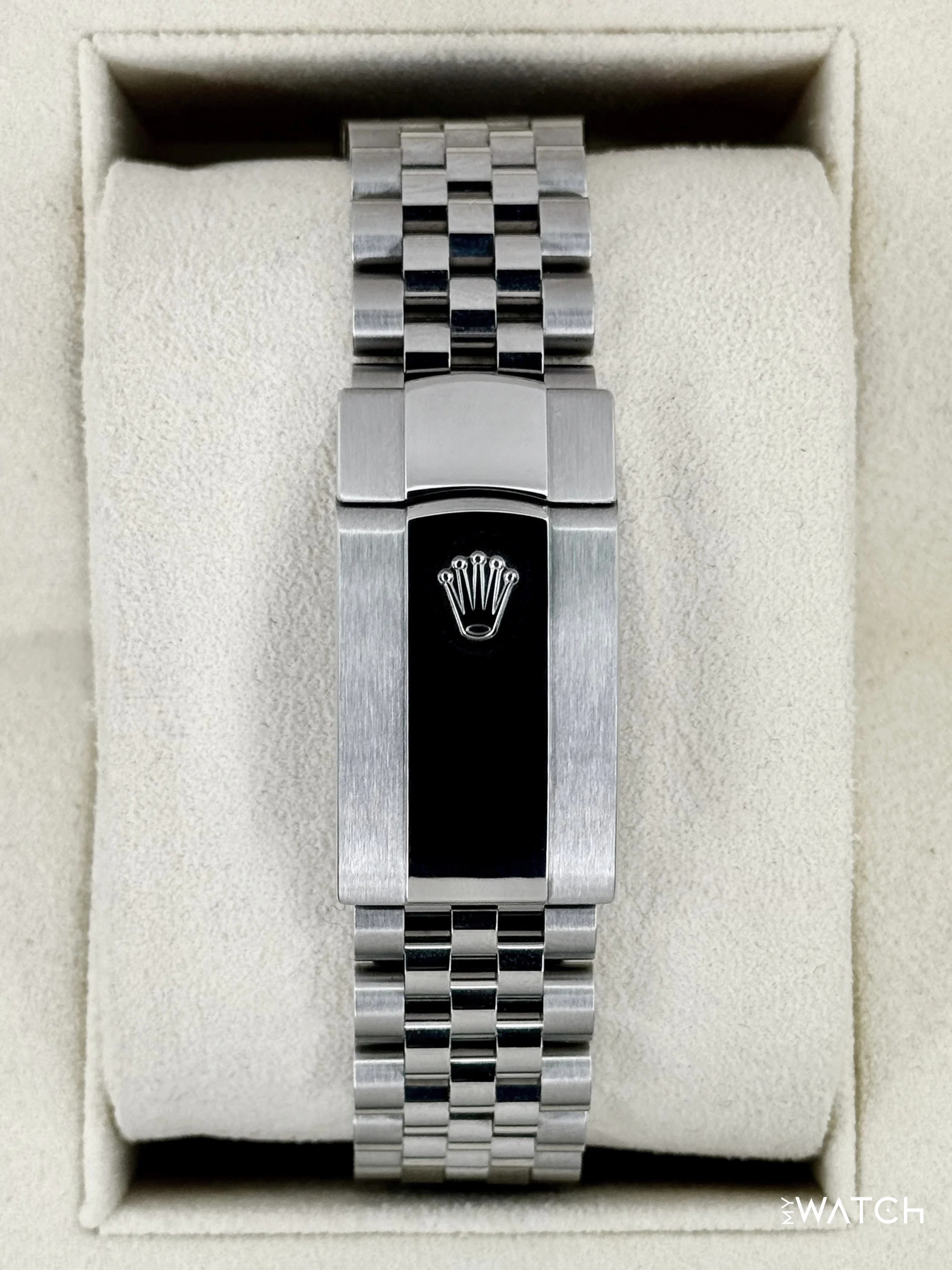 2020 Rolex Datejust 41mm 126334 Stainless Steel Jubilee Blue Diamond Dial - Image 2