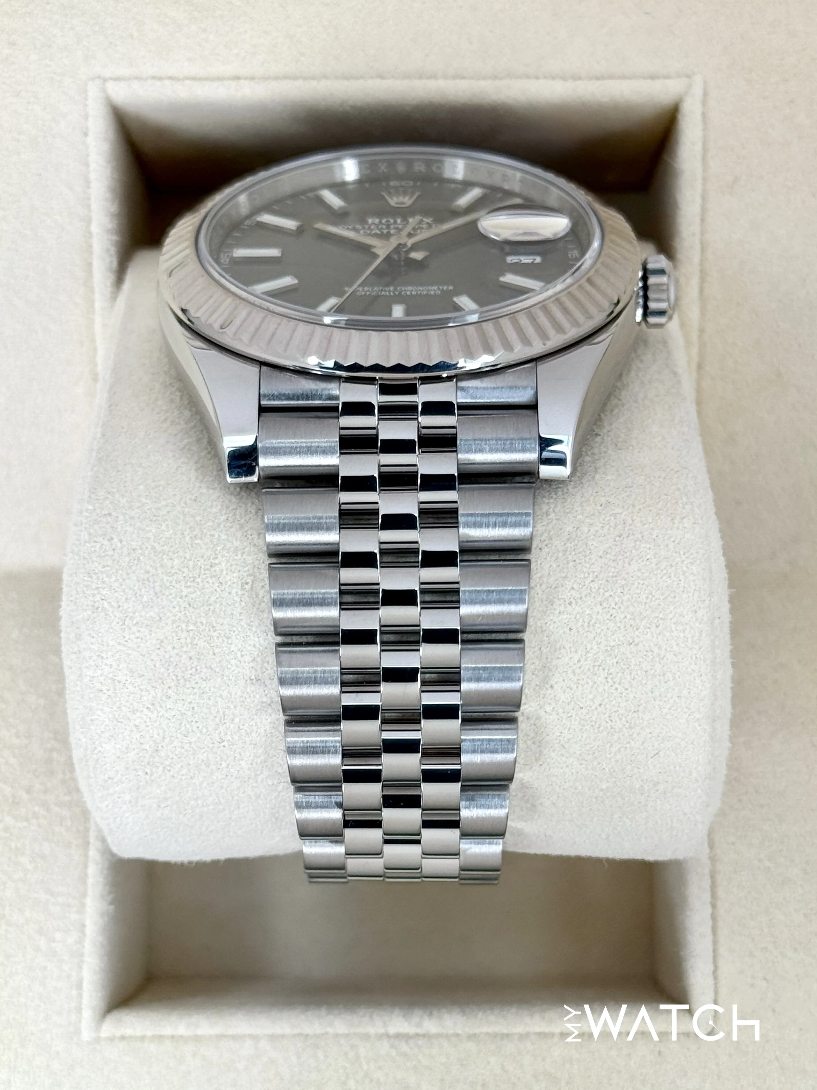 2020 Rolex Datejust 41mm 126334 Stainless Steel Jubilee Rhodium Dial - Image 3