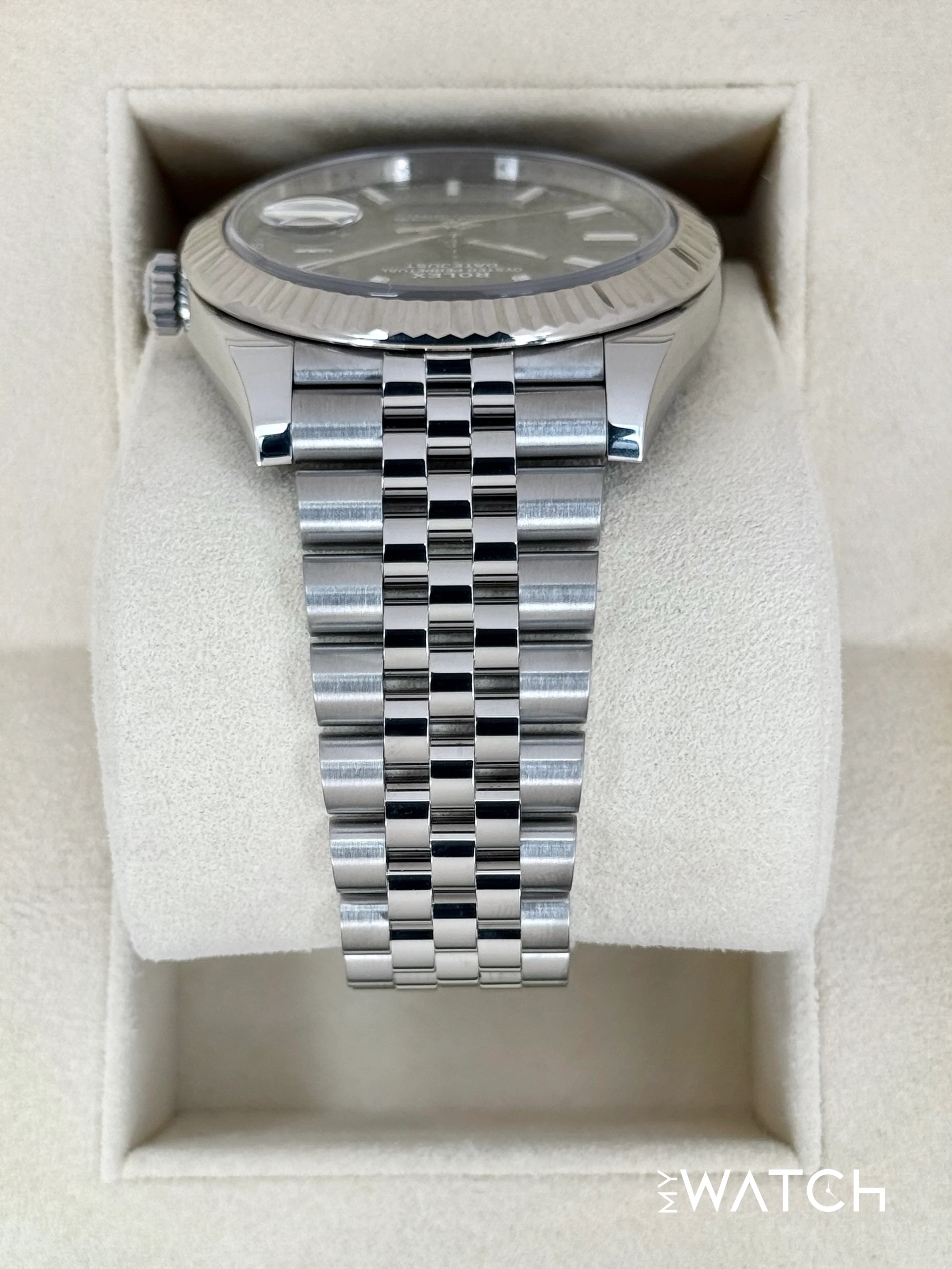 2020 Rolex Datejust 41mm 126334 Stainless Steel Jubilee Rhodium Dial - Image 4