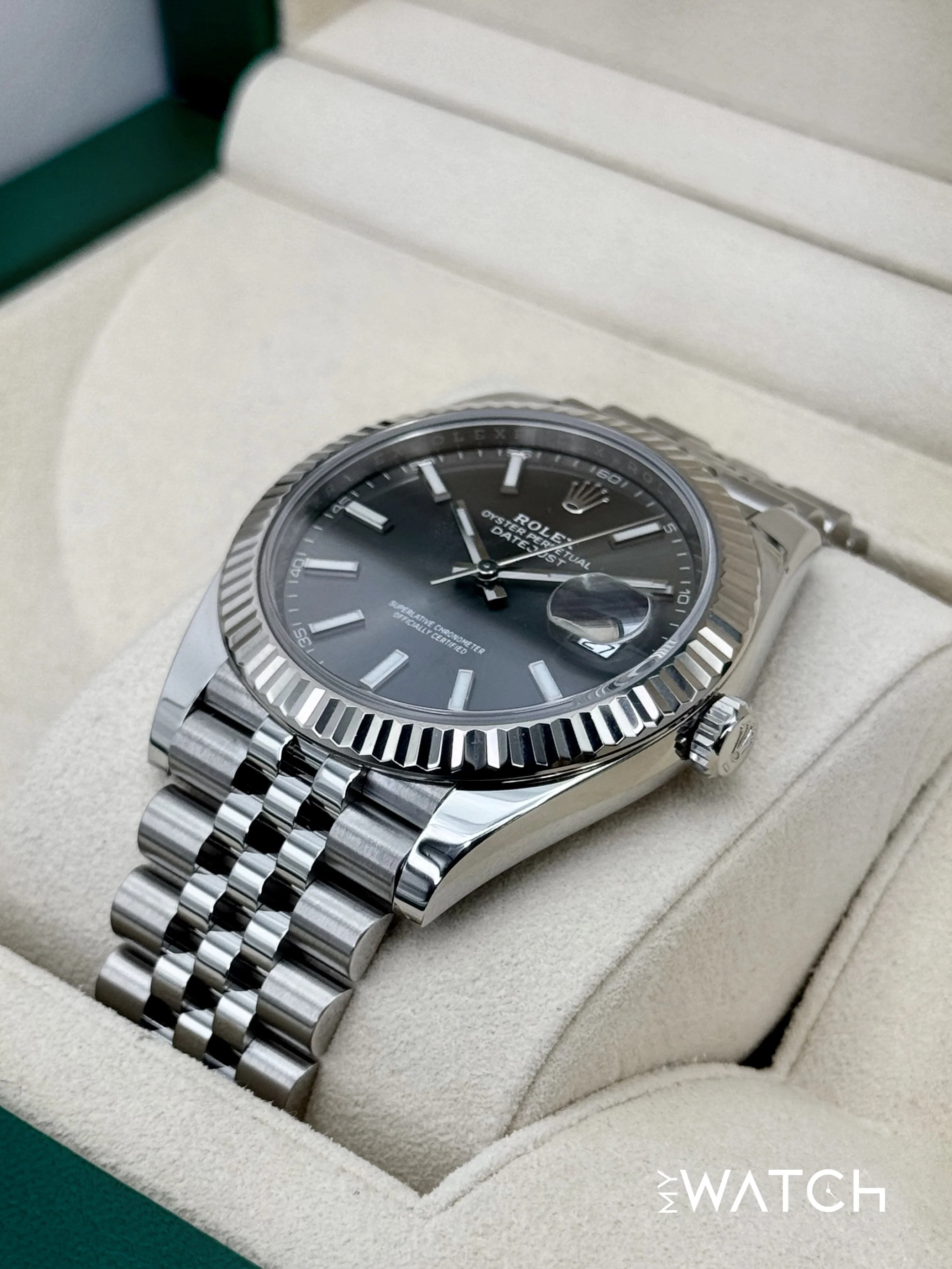 2020 Rolex Datejust 41mm 126334 Stainless Steel Jubilee Rhodium Dial - Image 5
