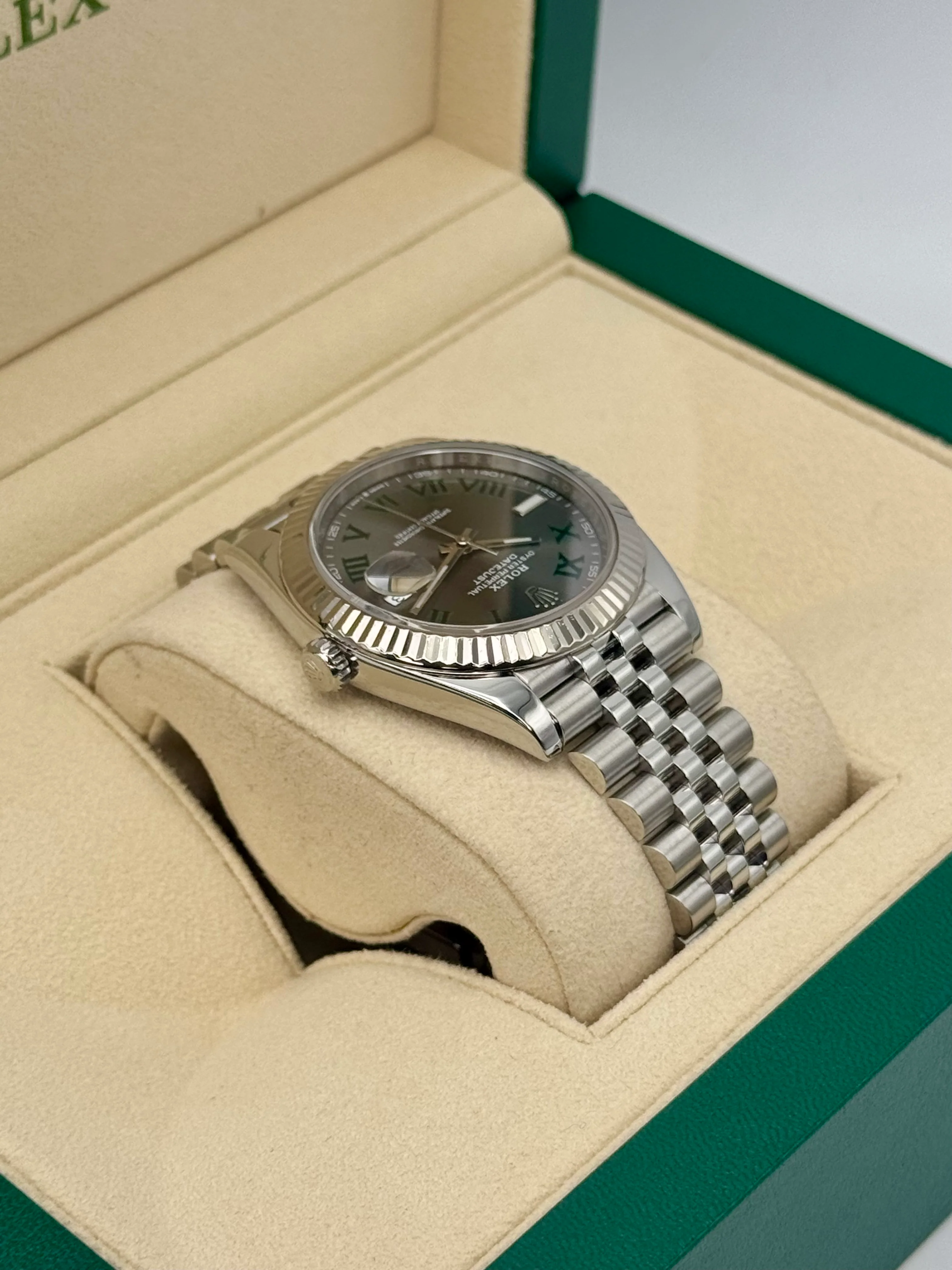2020 Rolex Datejust 41mm 126334 Stainless Steel Jubilee Wimbledon Dial - Image 8
