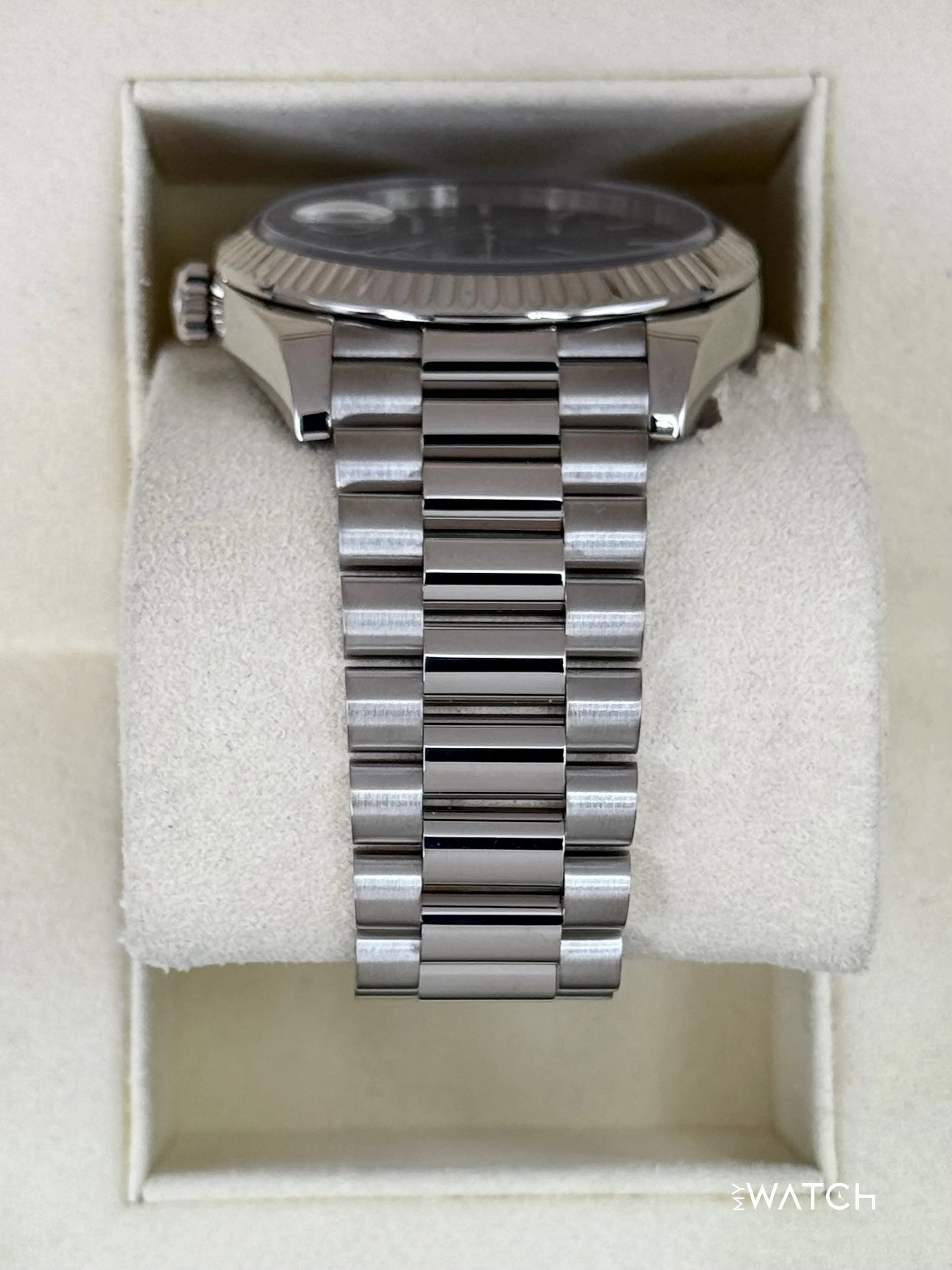 2020 Rolex Day-Date 40mm 228239 White Gold Rhodium Motif Dial - Image 4