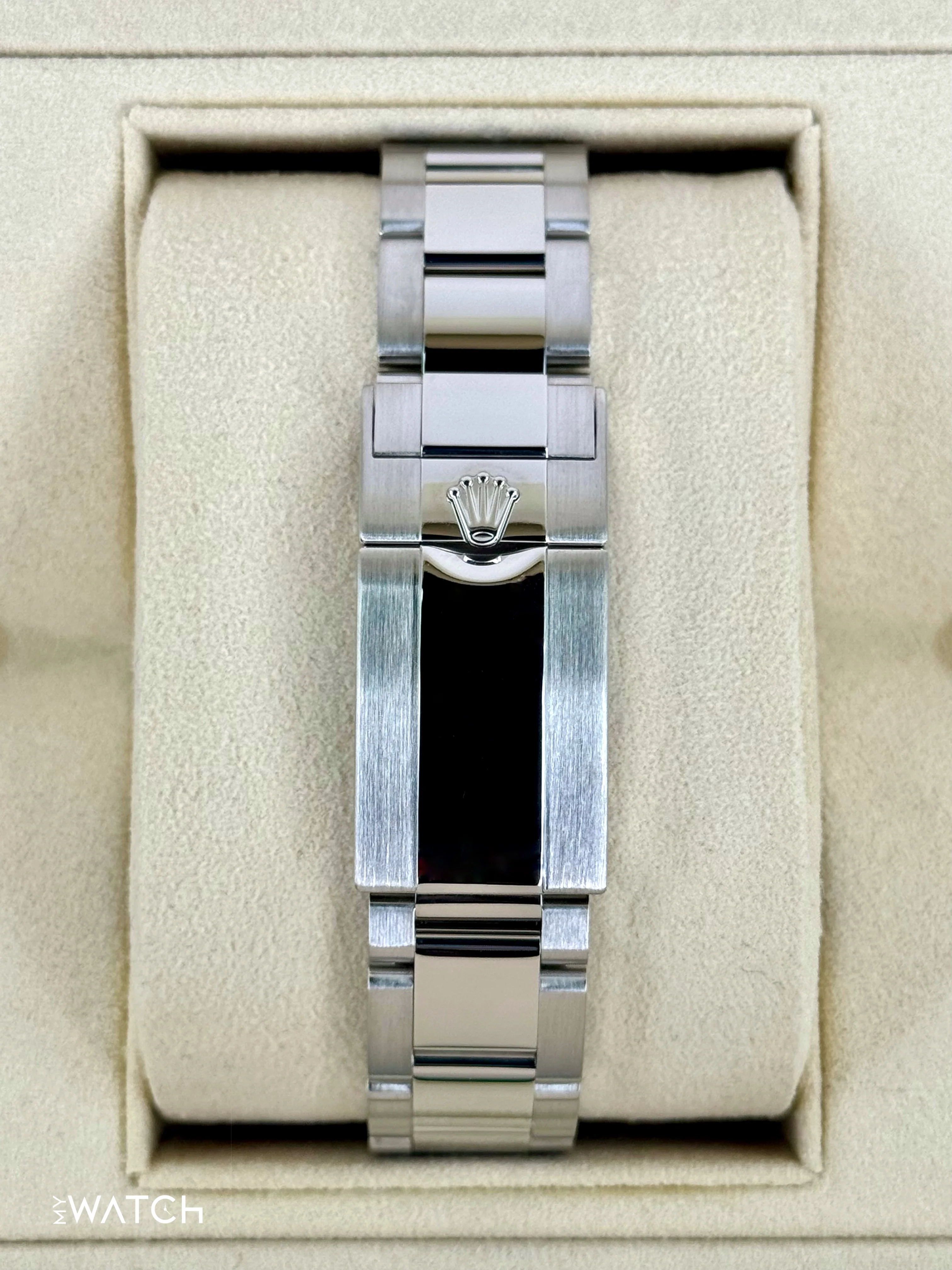2020 Rolex Daytona 40mm 116506 Platinum Ice Blue Diamond Baguette Dial - Image 2