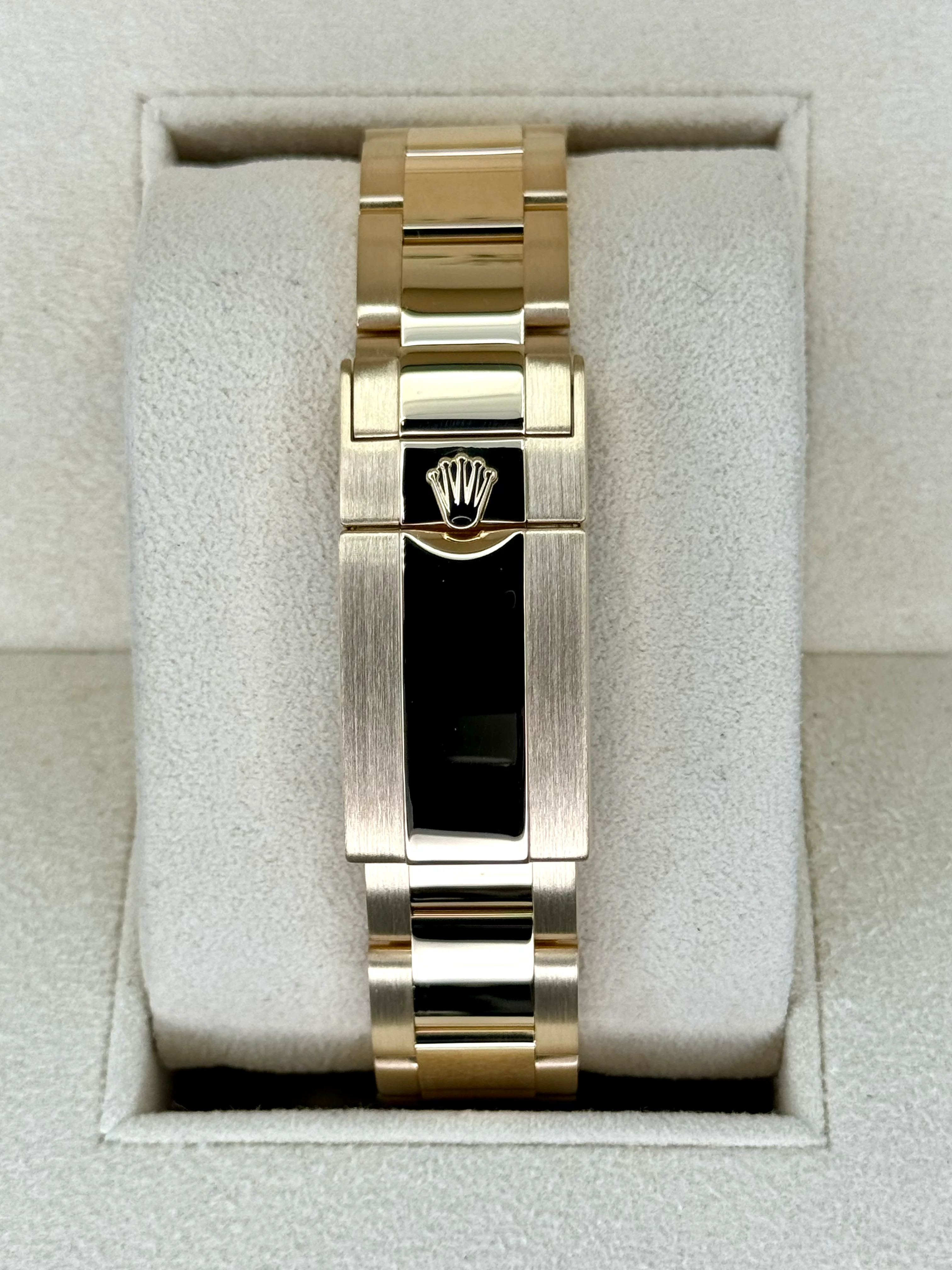 2020 Rolex Daytona "John Mayer" 40mm 116508 Yellow Gold Green Dial - Image 2