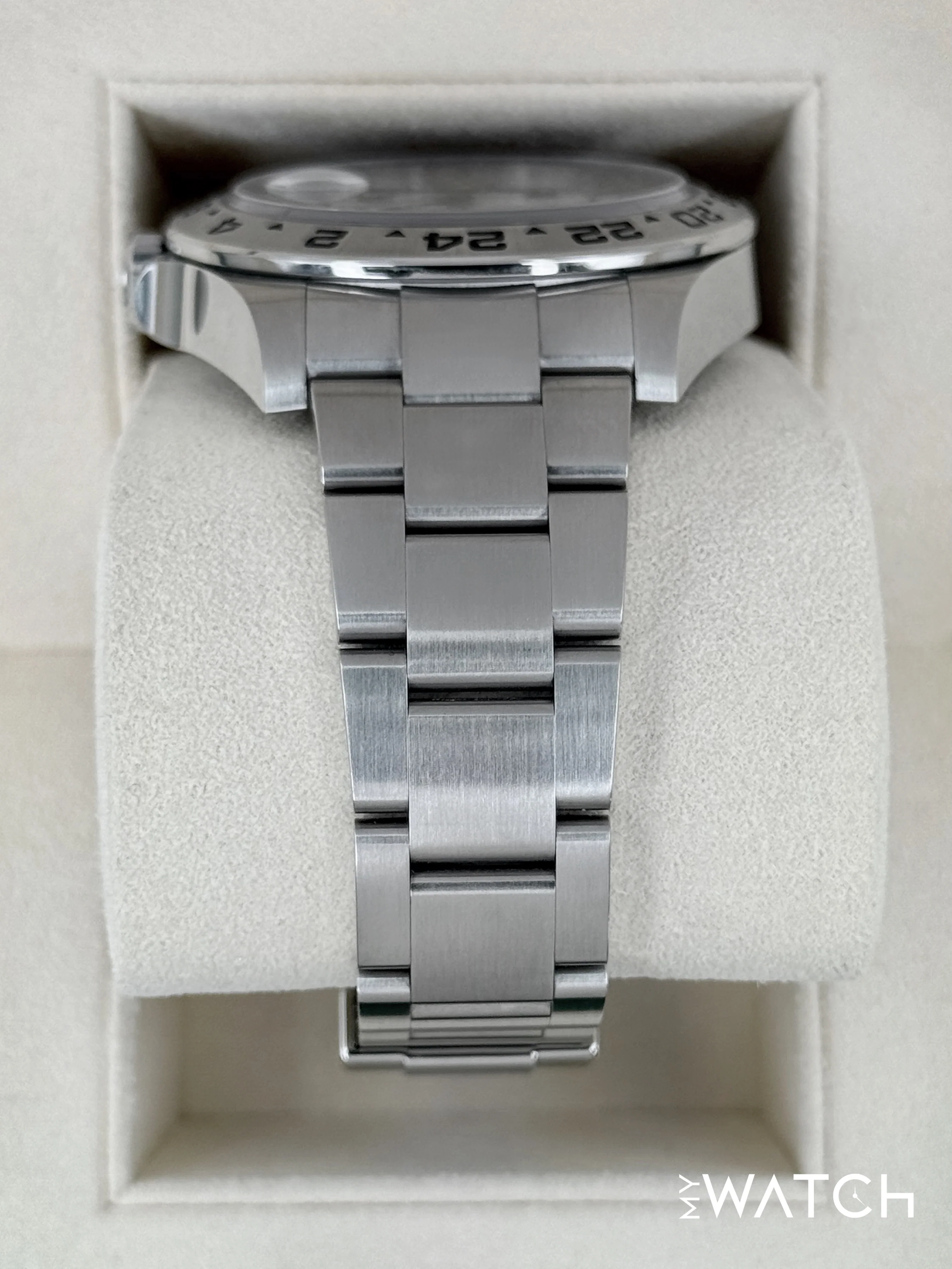 2020 Rolex Explorer II 42mm 216570 Polar White Dial - Image 4