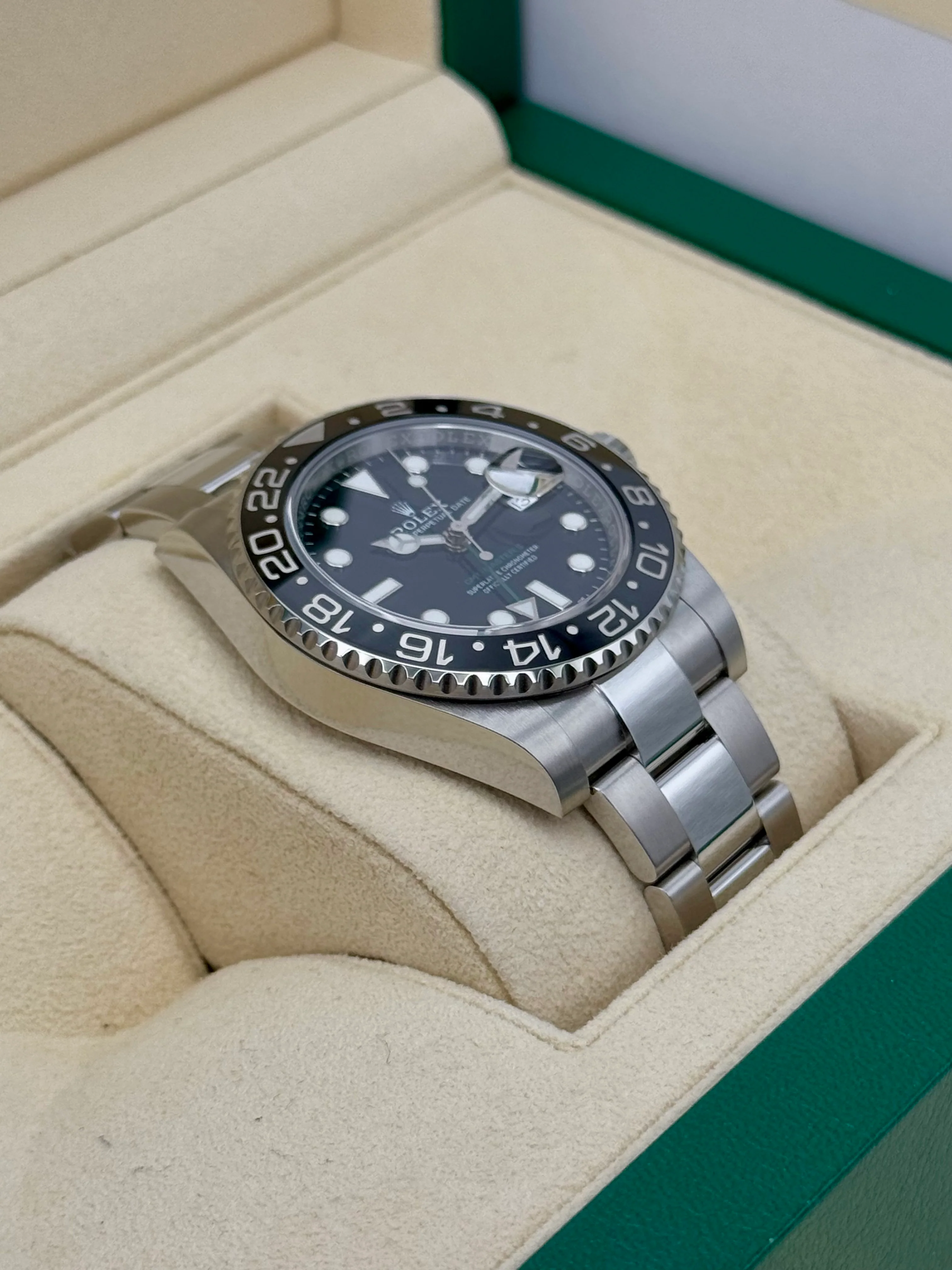 NEW OLD STOCK 2020 Rolex GMT-Master II 40mm 116710LN Black Dial - Image 6