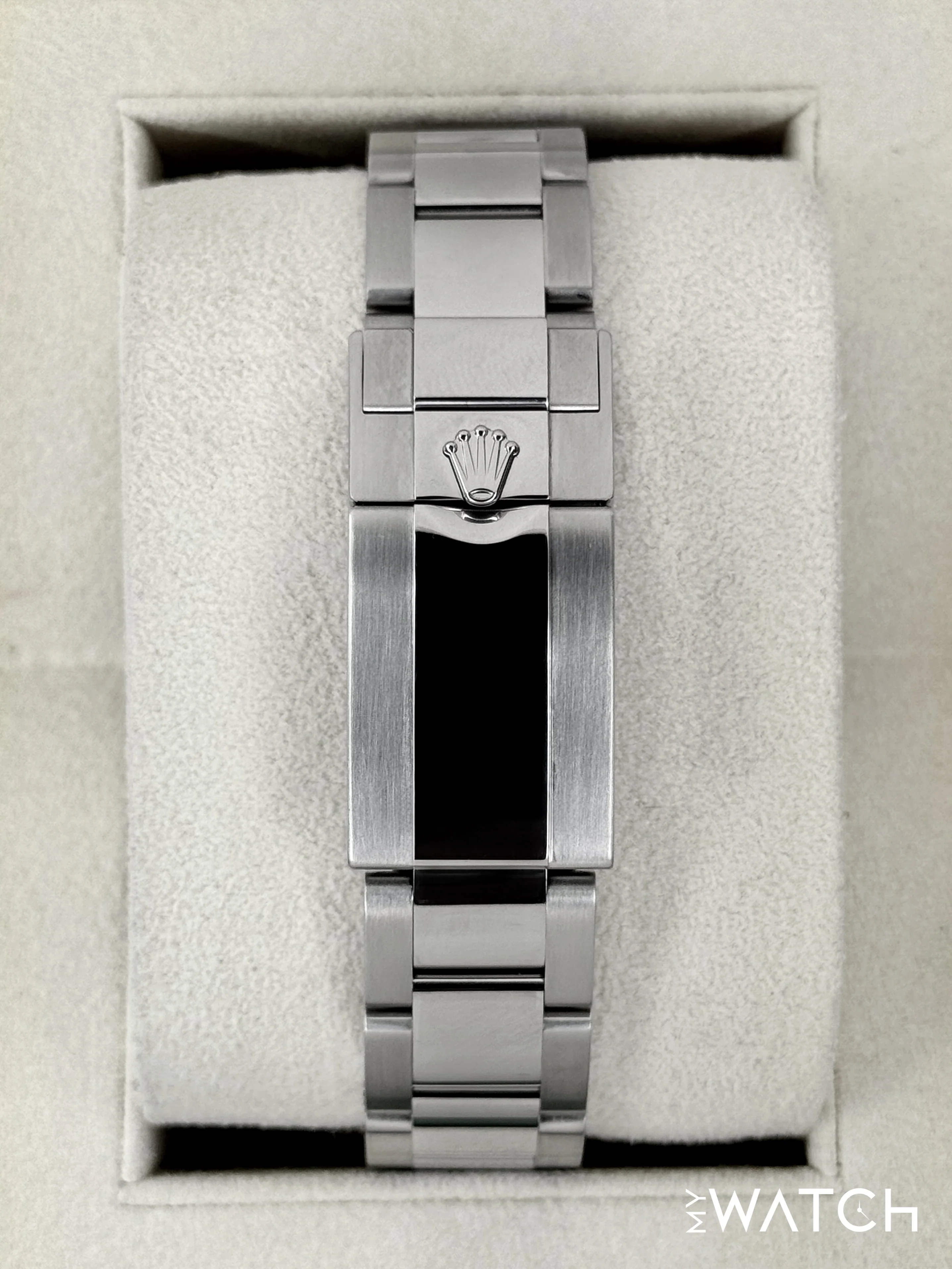 2016 Rolex GMT-Master II "Batman" 40mm 116710BLNR Oyster - Image 2