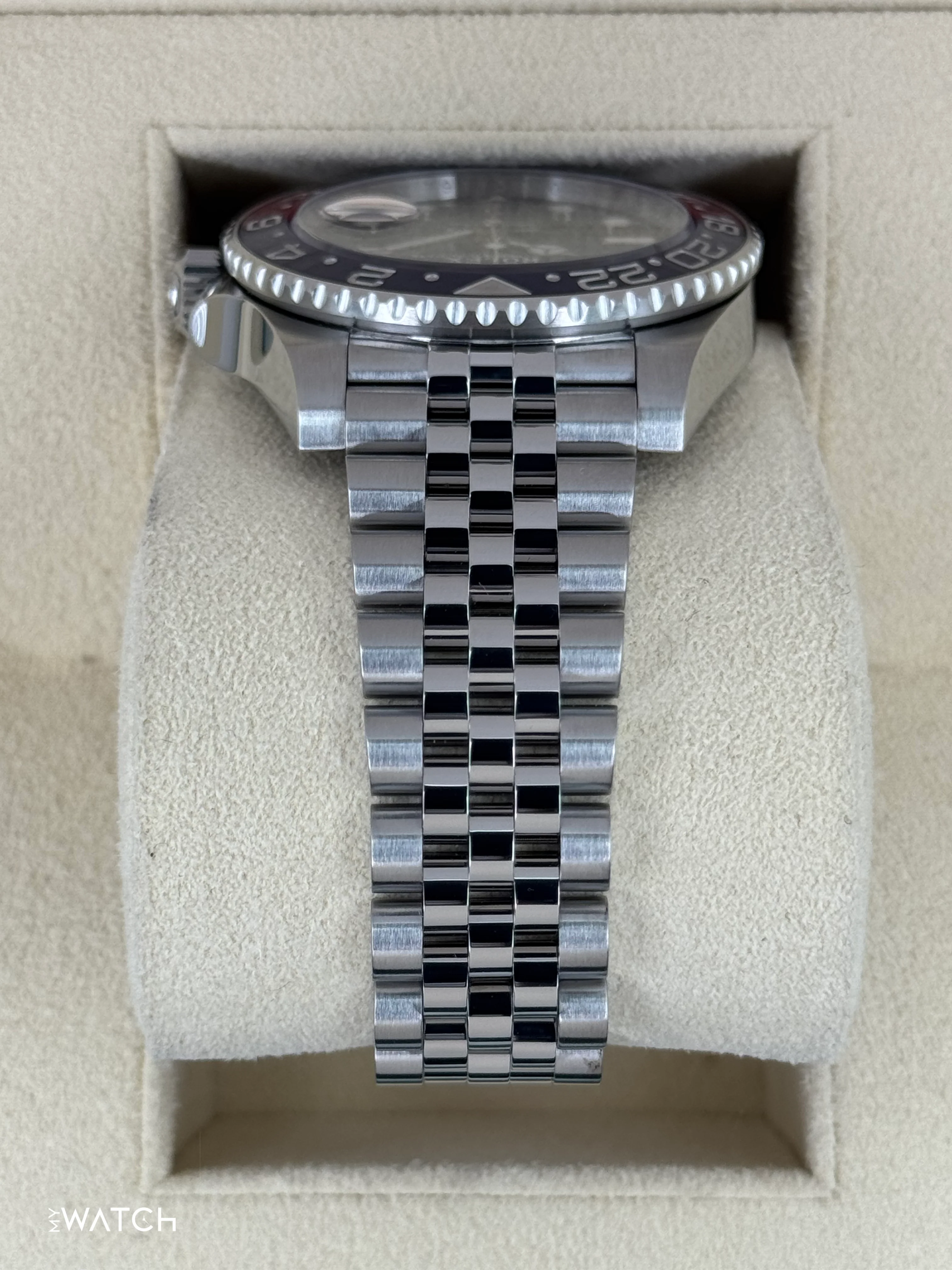 2020 Rolex GMT-Master II "Pepsi" 40mm 126710BLRO Jubilee (BOTH BRACELETS) - Image 4