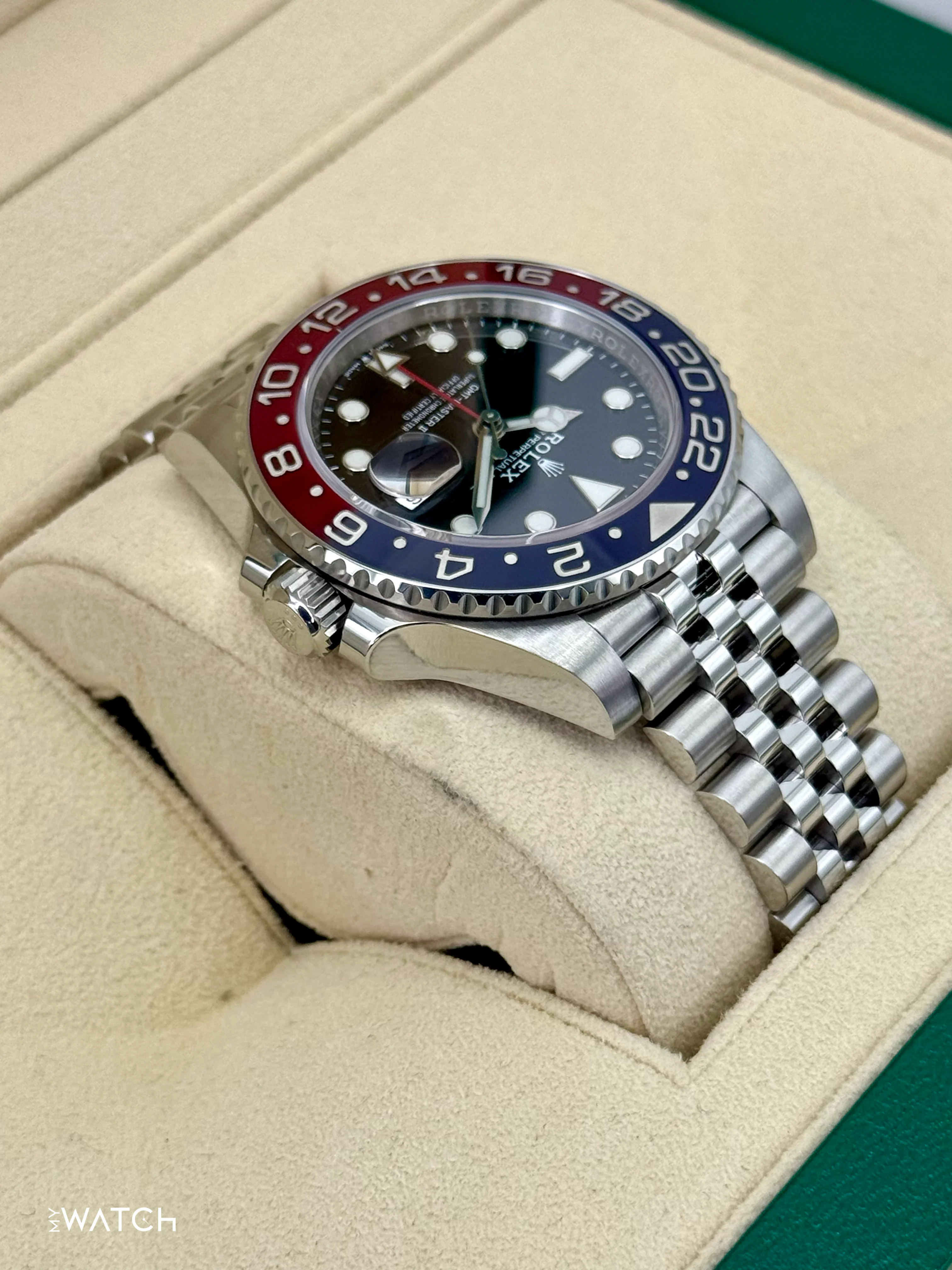 2020 Rolex GMT-Master II "Pepsi" 40mm 126710BLRO Jubilee (BOTH BRACELETS) - Image 8