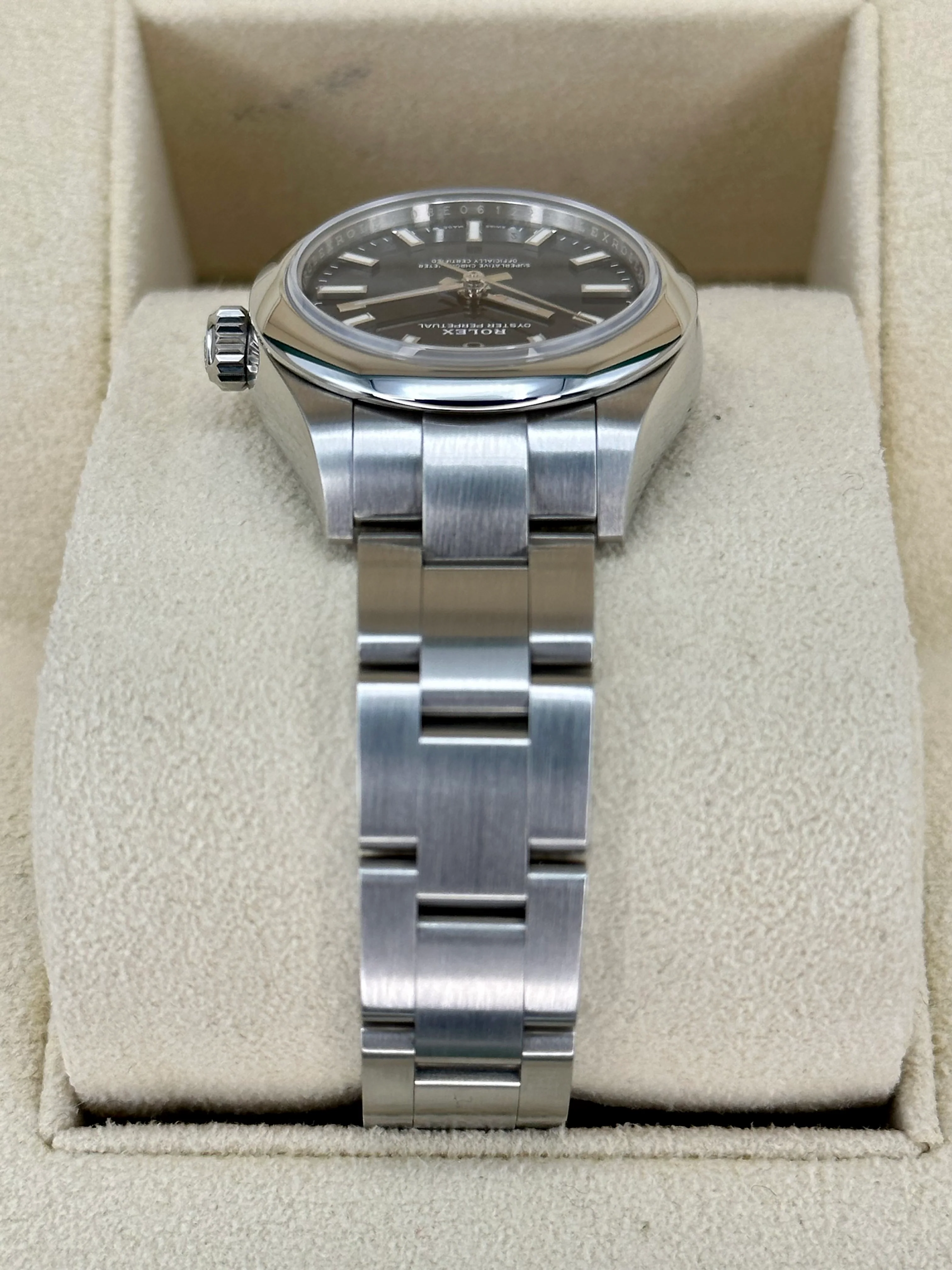 2023 Rolex Ladies Oyster Perpetual 28mm 276200 Oyster Blue Dial - Image 3