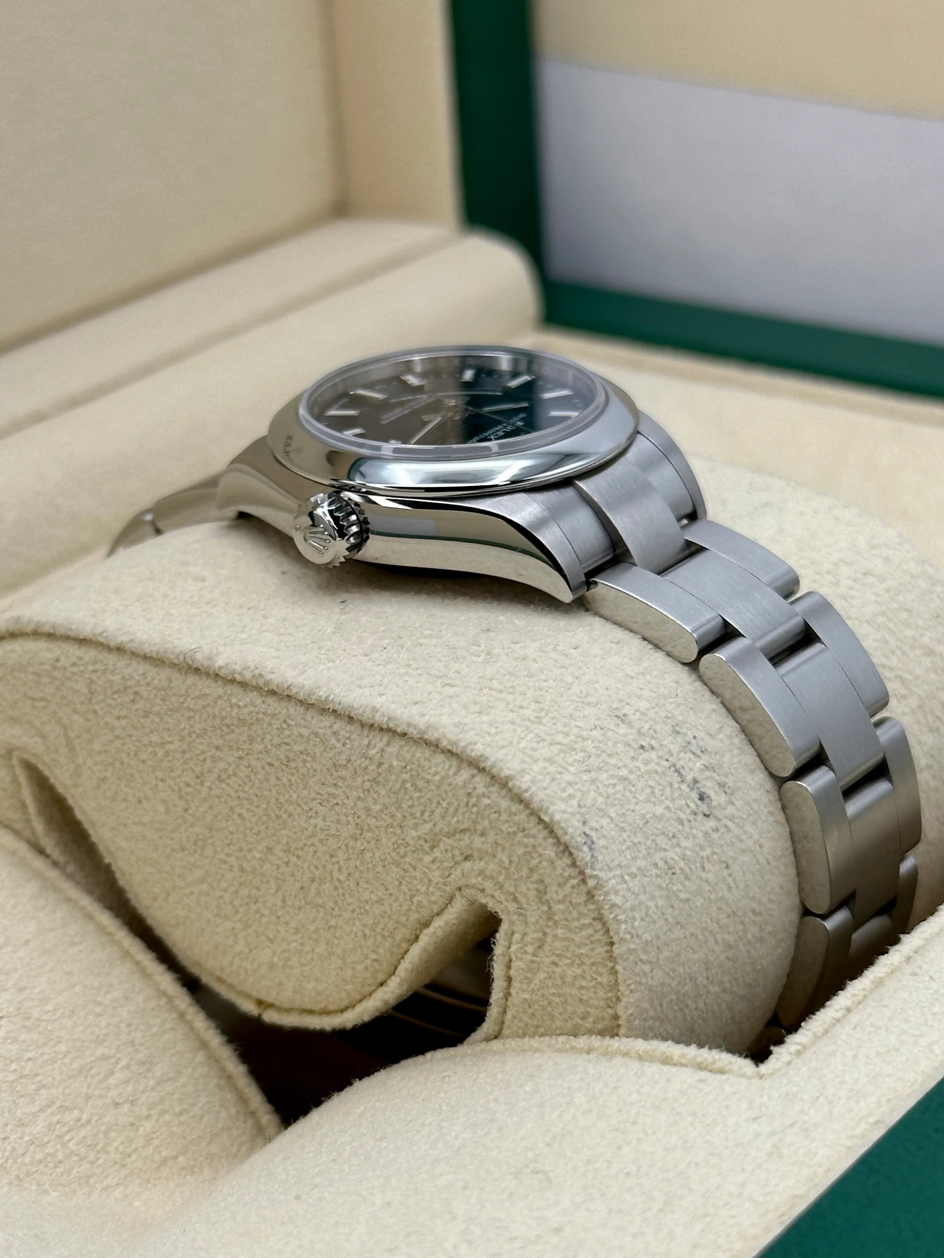 2023 Rolex Ladies Oyster Perpetual 28mm 276200 Oyster Blue Dial - Image 8