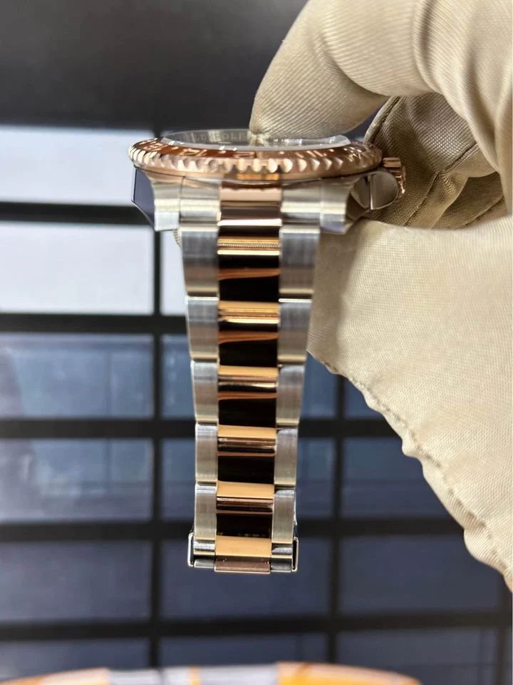 New 2020 Rolex GMT-Master II "Rootbeer" 40mm 126711CHNR Two-Tone - Image 5