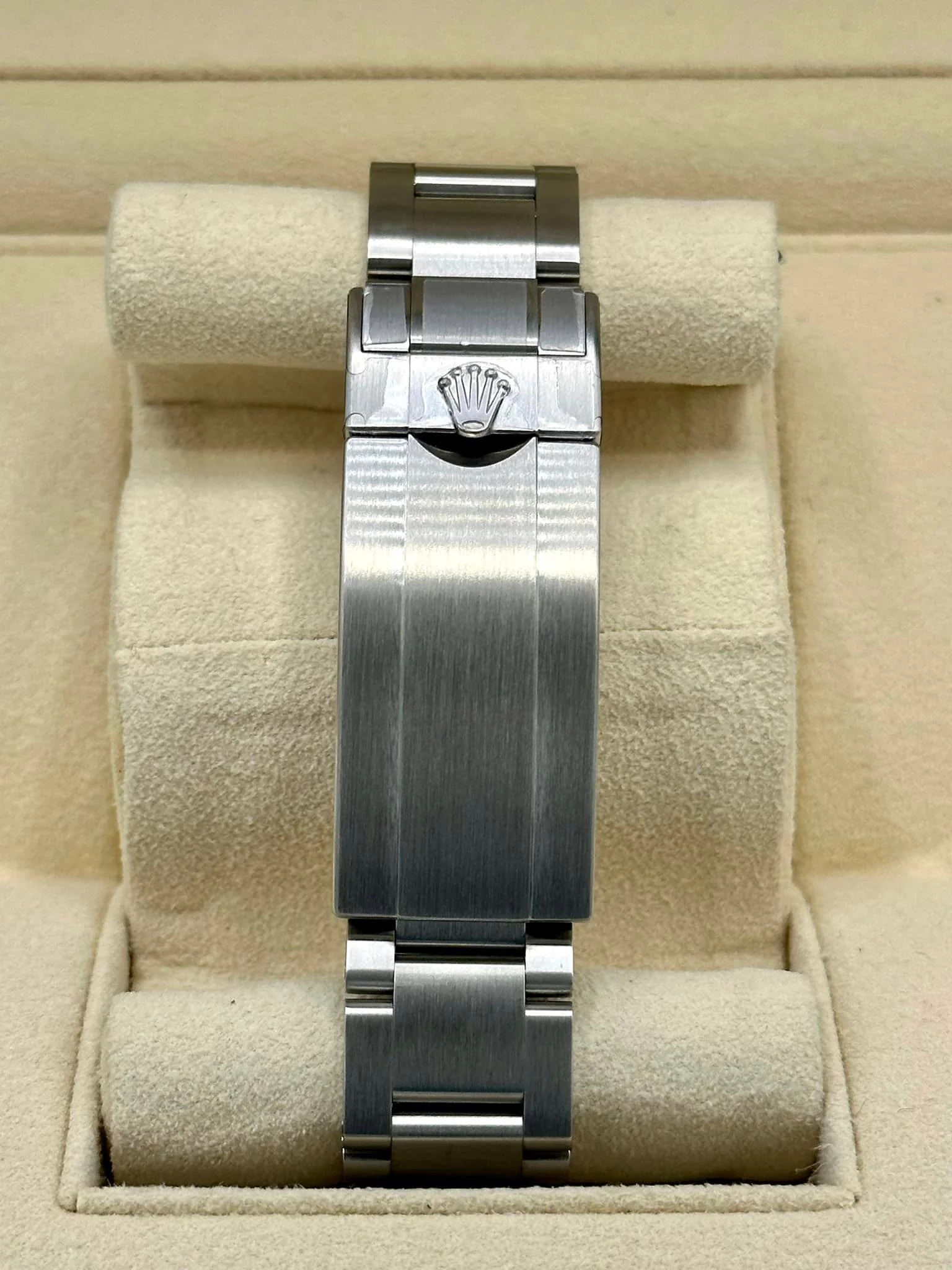 NEW 2020 Rolex Submariner 40mm 116610LN Stainless Steel Black Dial - Image 2