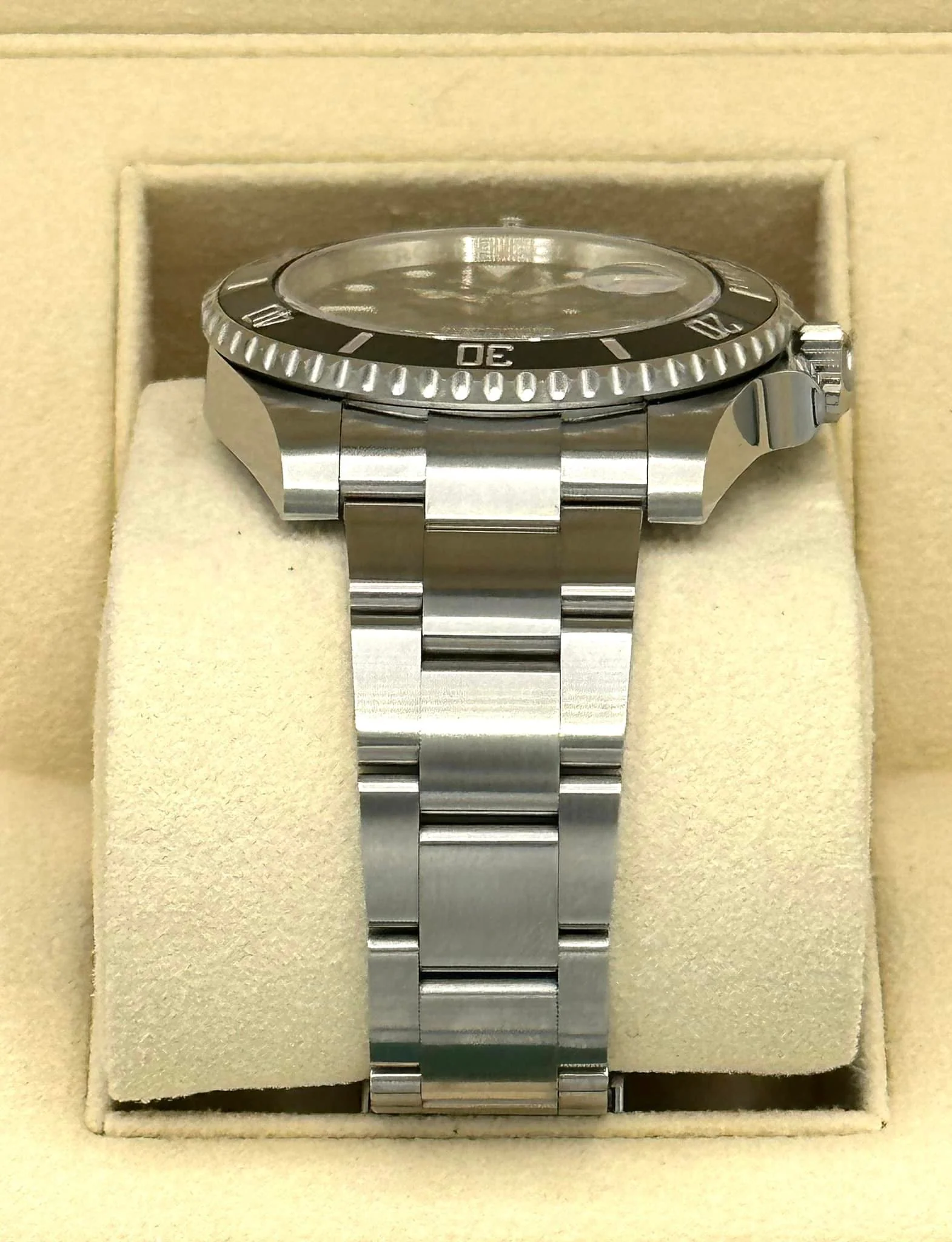 NEW 2020 Rolex Submariner 40mm 116610LN Stainless Steel Black Dial - Image 3