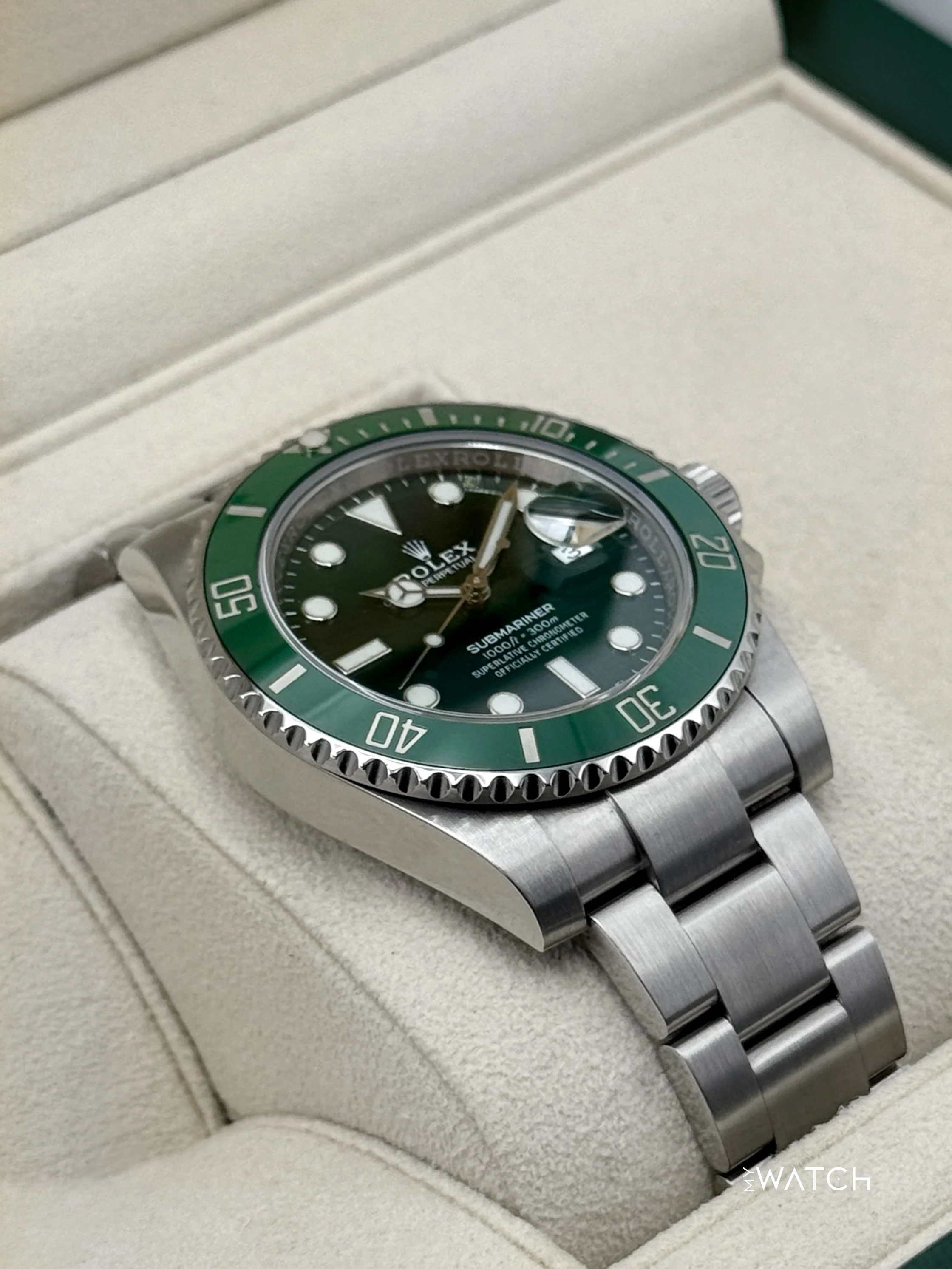 2020 Rolex Submariner “Hulk” 40mm 116610LV Green Dial - Image 6