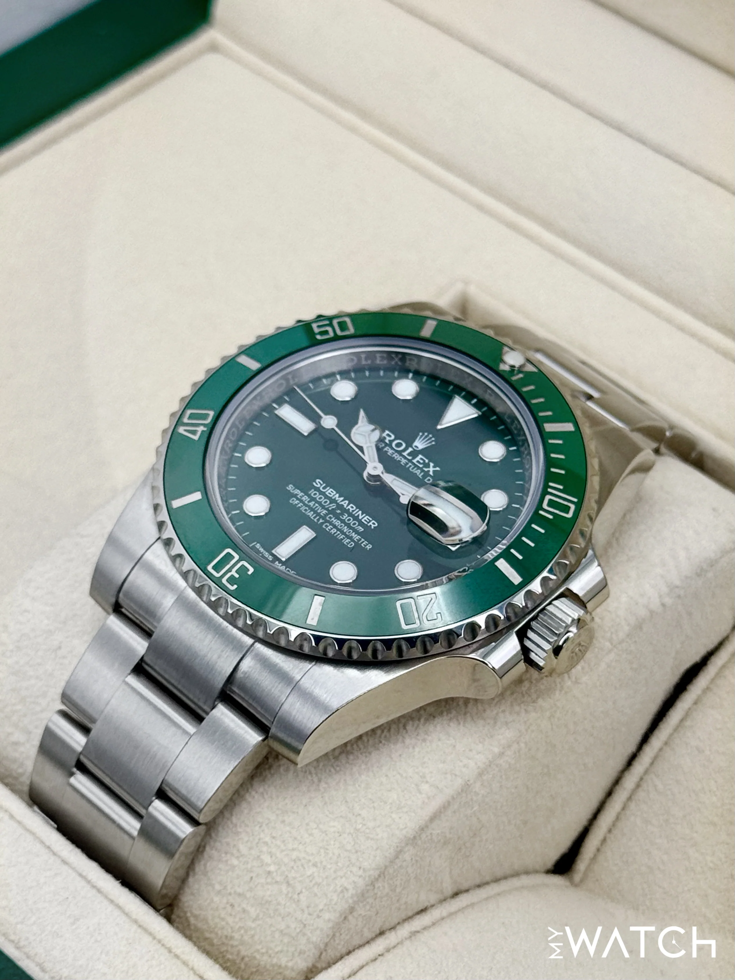 2020 Rolex Submariner “Hulk” 40mm 116610LV Green Dial - Image 5
