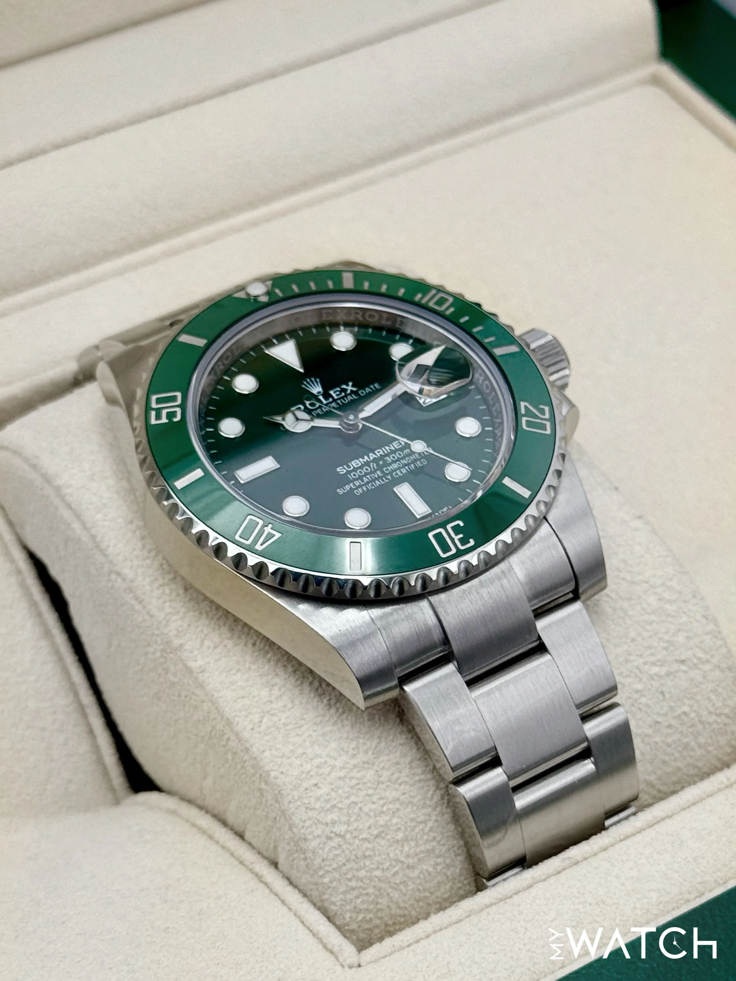 2020 Rolex Submariner “Hulk” 40mm 116610LV Green Dial - Image 6