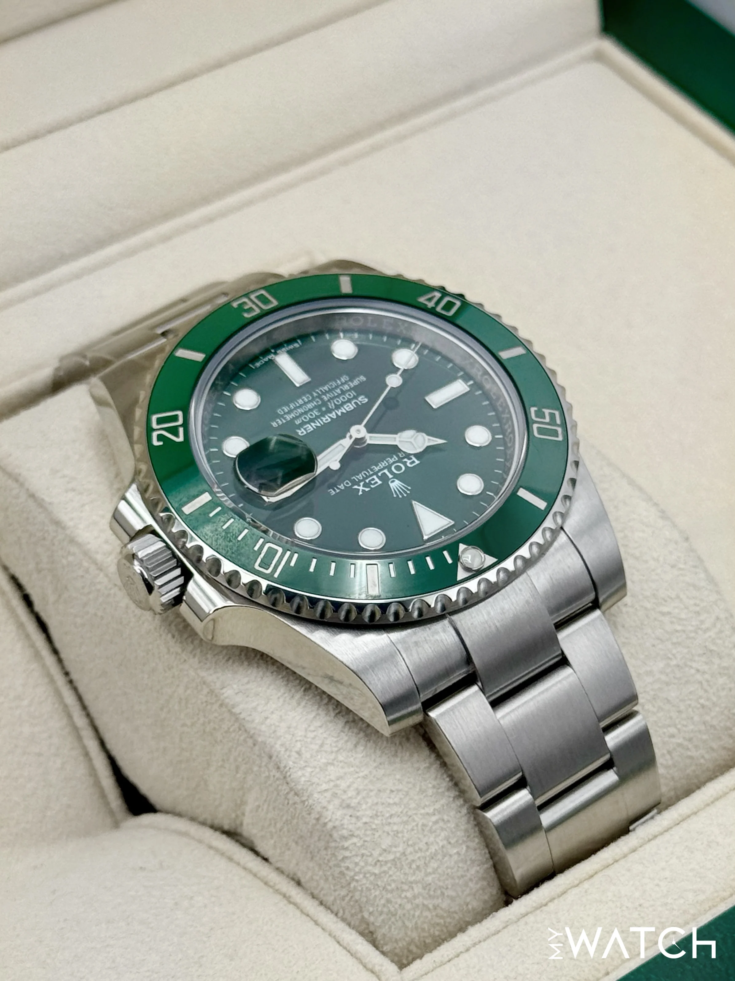 2020 Rolex Submariner “Hulk” 40mm 116610LV Green Dial - Image 8