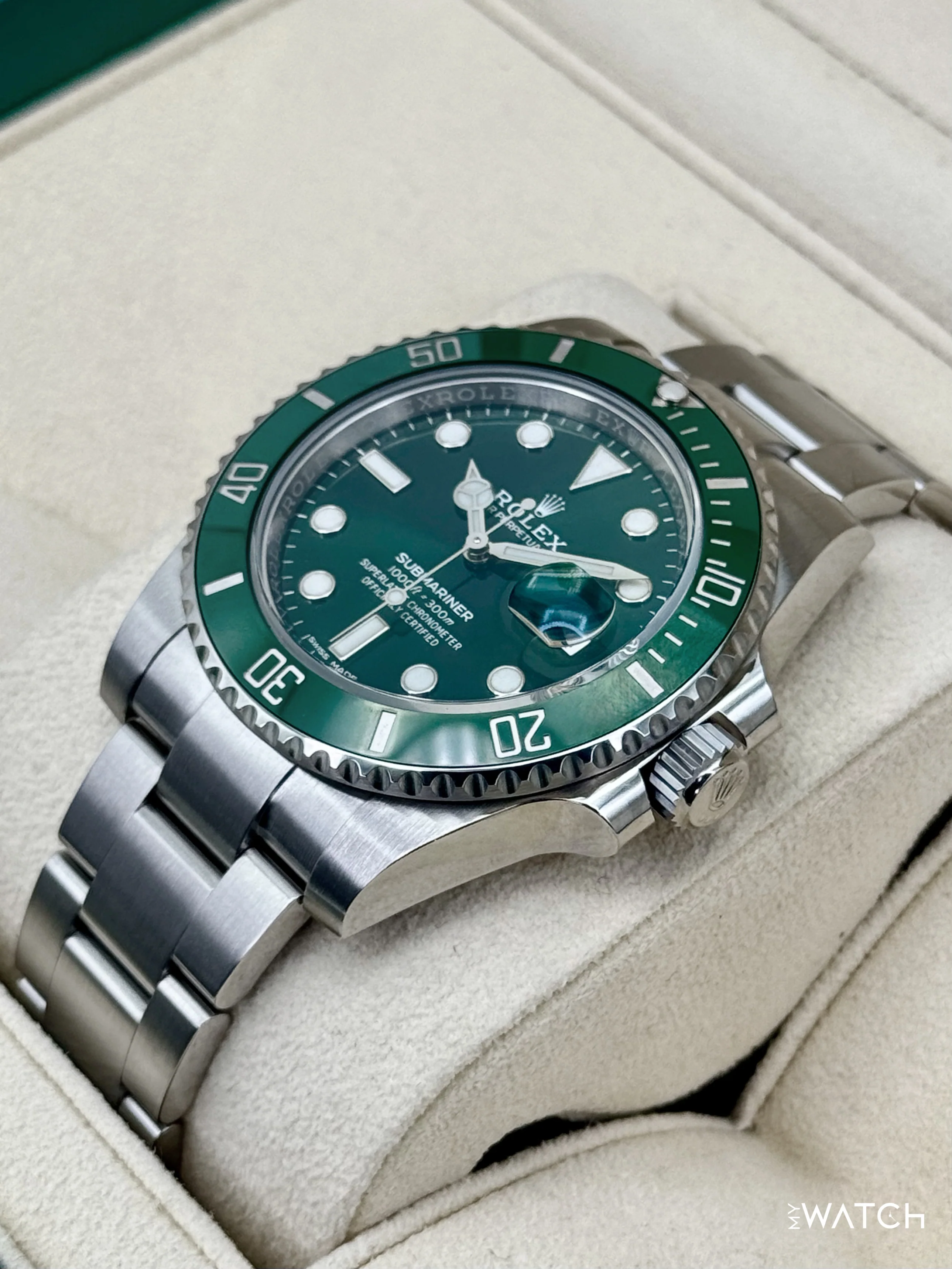 2020 Rolex Submariner “Hulk” 40mm 116610LV Green Dial (Green Card) - Image 5