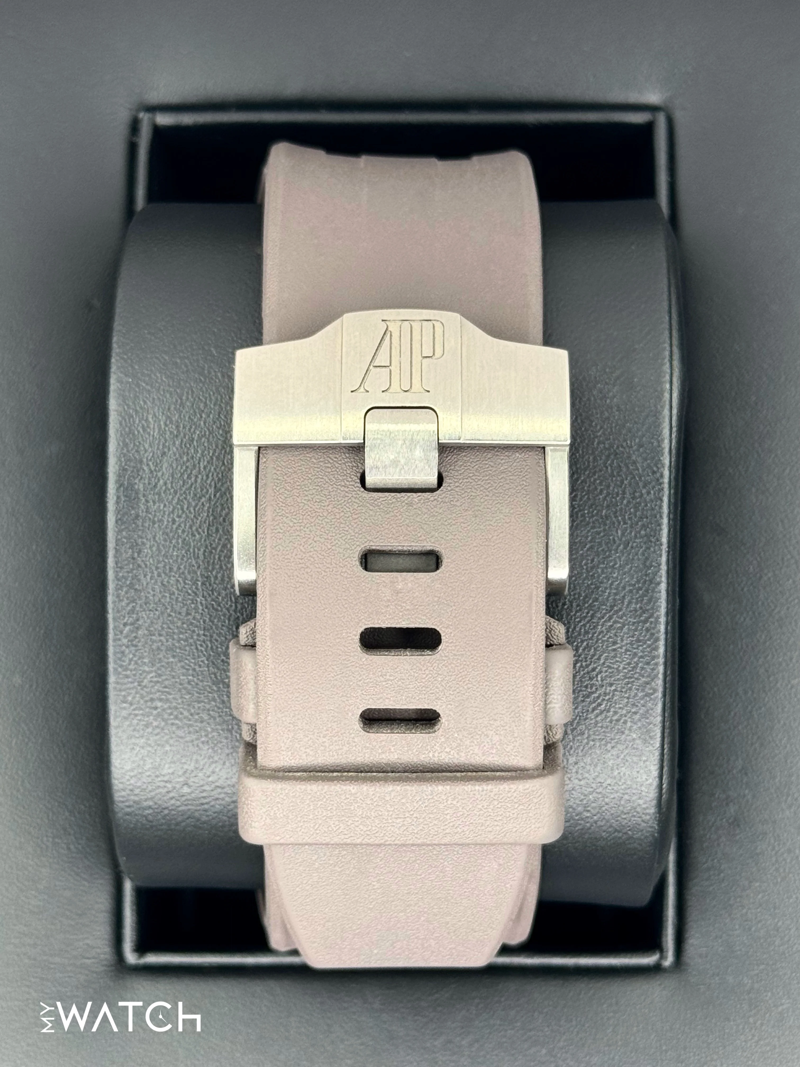 2021 Audemars Piguet Royal Oak Chronograph 44mm 26400IO Titanium - Image 2
