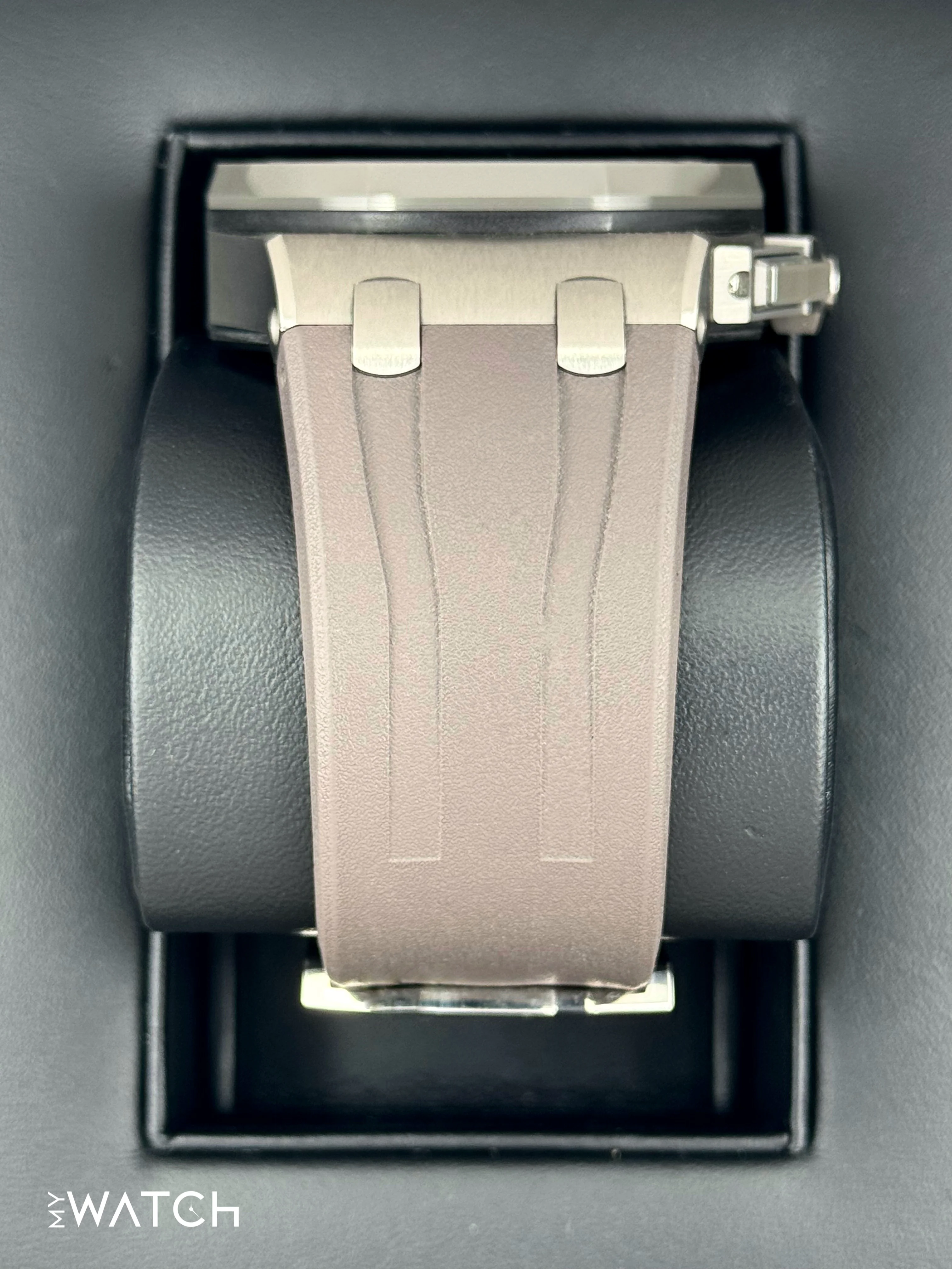 2021 Audemars Piguet Royal Oak Chronograph 44mm 26400IO Titanium - Image 3
