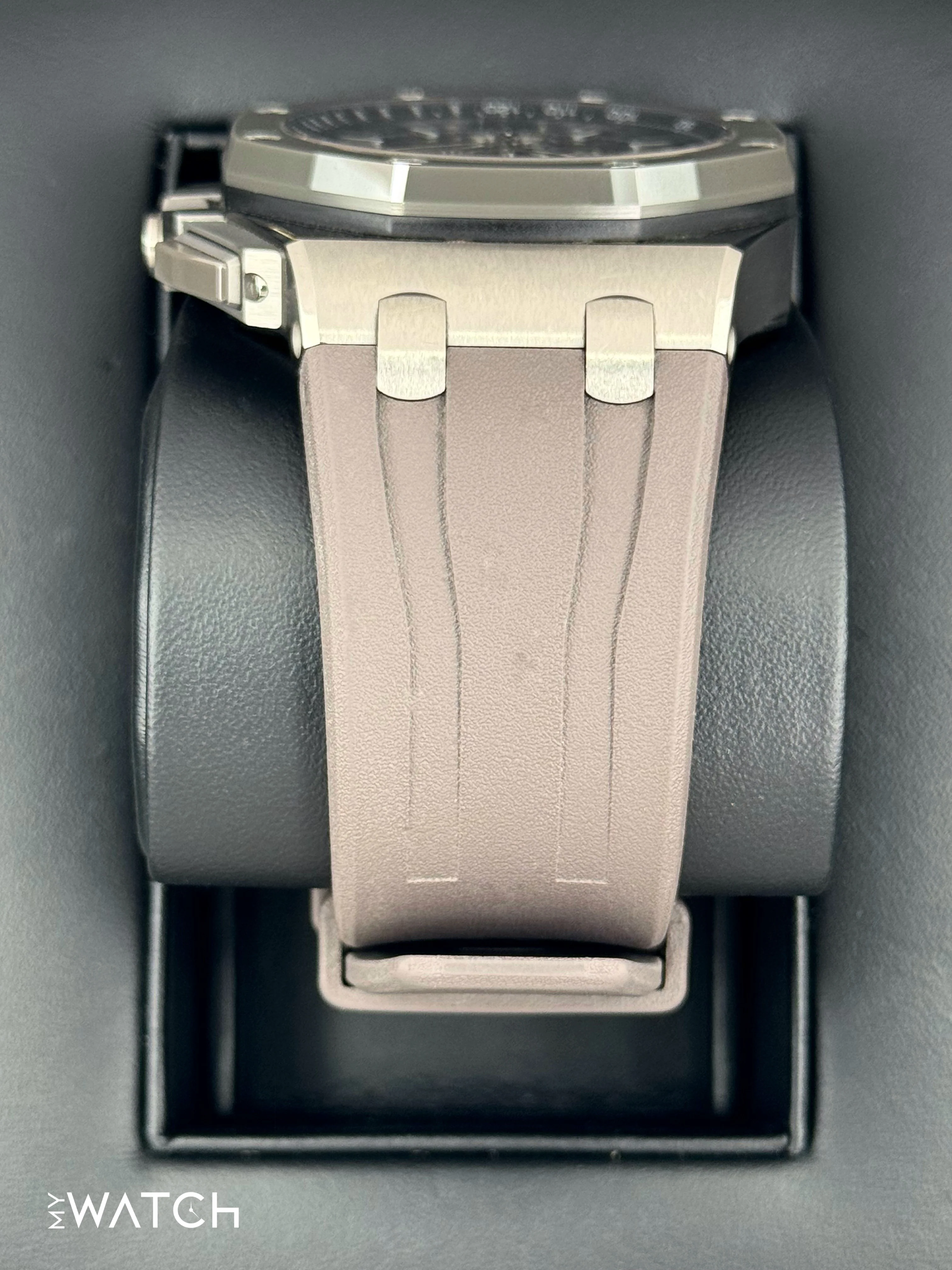 2021 Audemars Piguet Royal Oak Chronograph 44mm 26400IO Titanium - Image 4