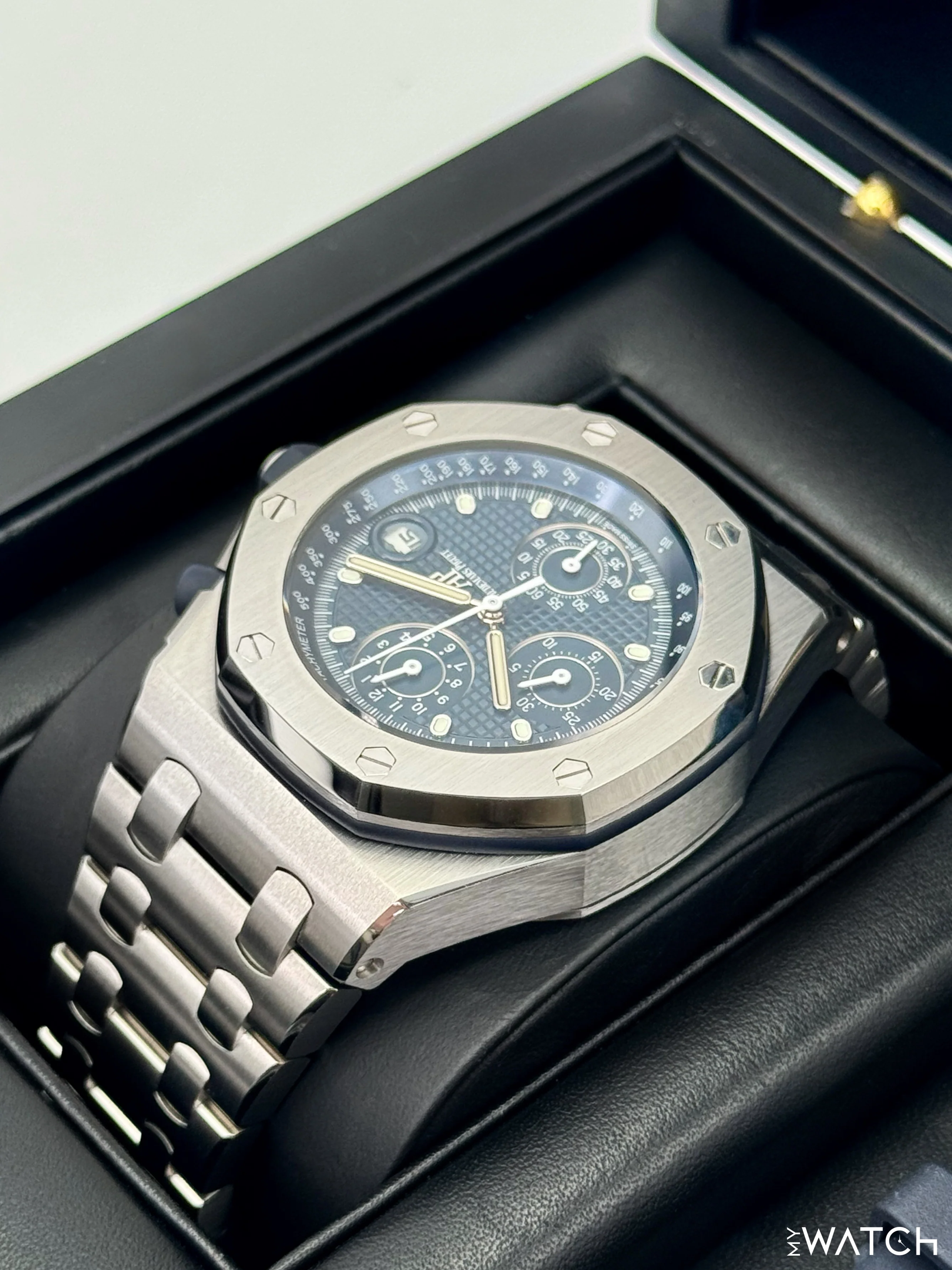 2021 Audemars Piguet Royal Oak Offshore Chrono "The Beast" 42mm 26238ST Blue Dial - Image 7