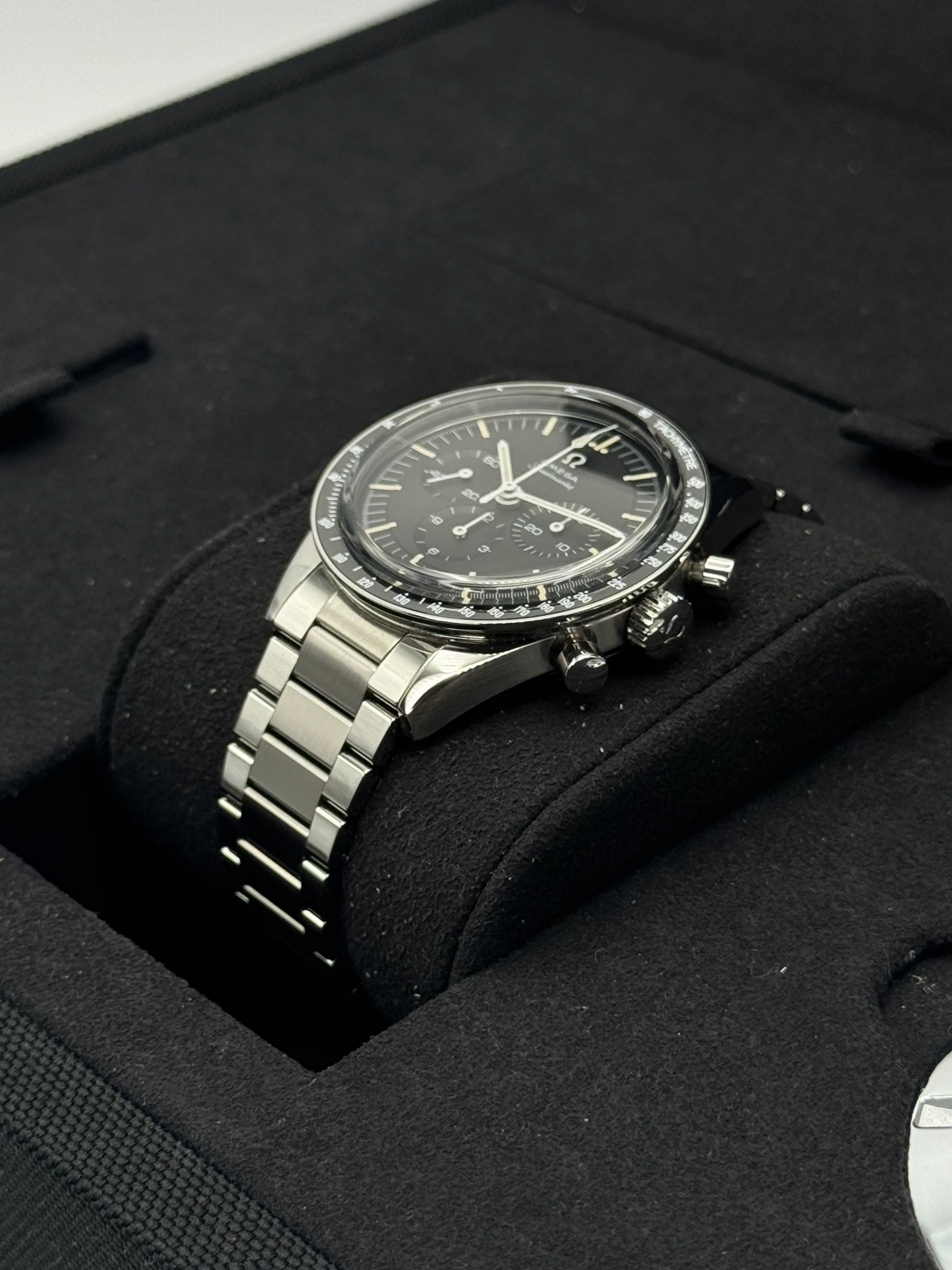 2021 Omega Speedmaster "Ed White" 39.7mm 311.30.40.30.01.001 Black Dial - Image 3